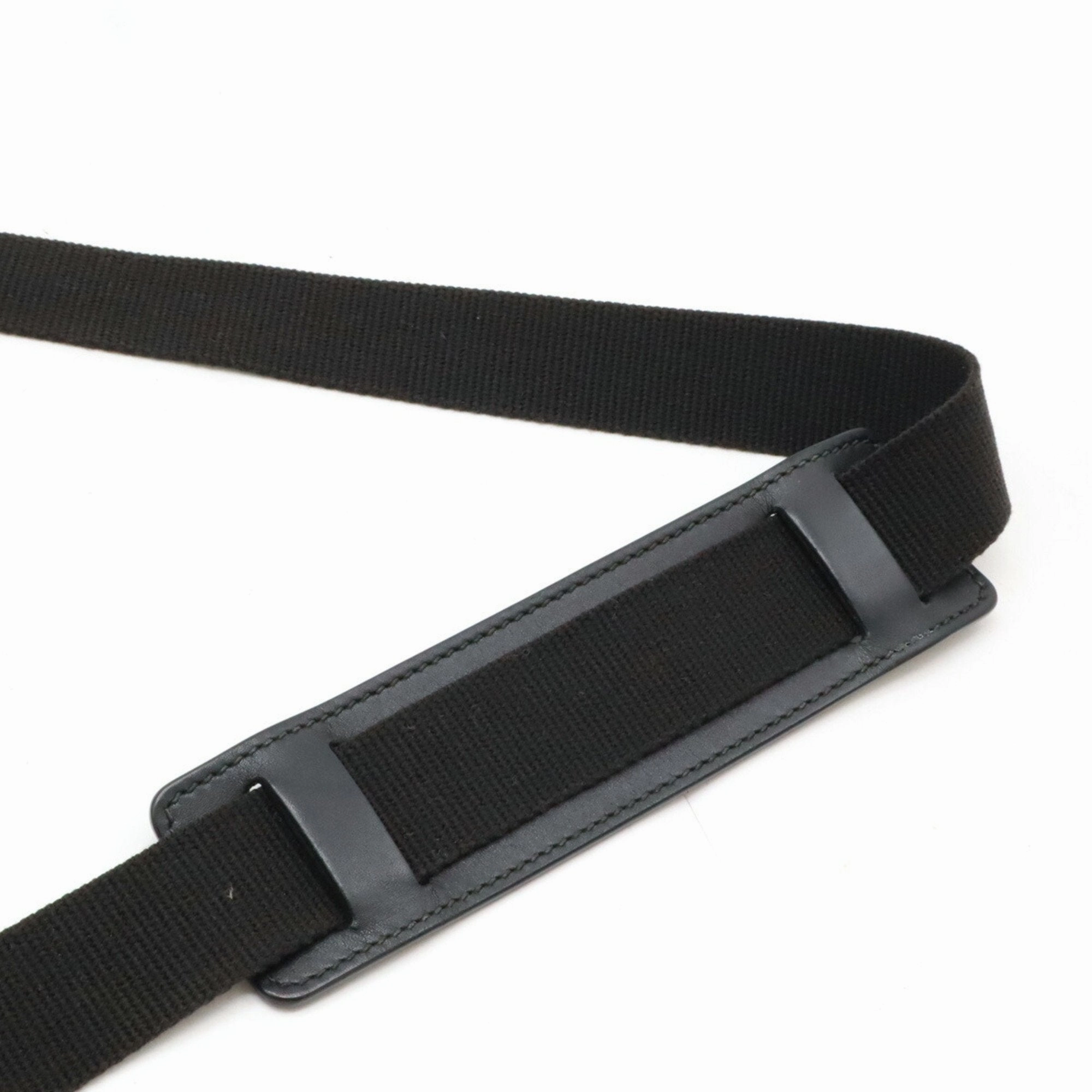 Gucci Black Leather Shoulder Bag ()