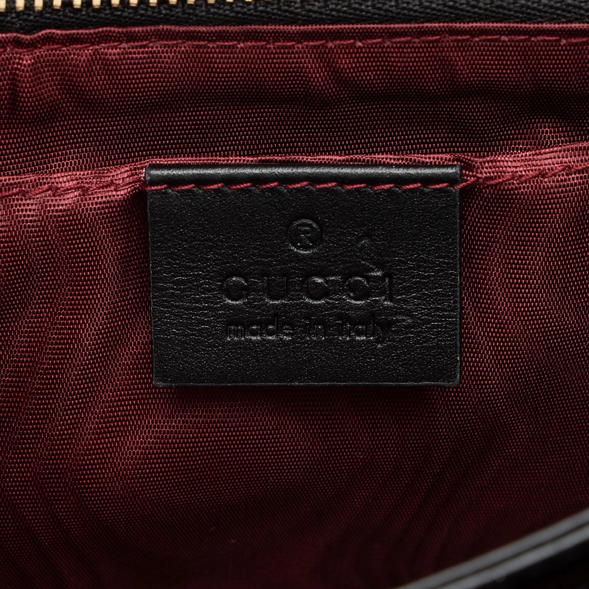 Gucci Calfskin Zumi Small Crossbody (SHF-kgDU9j)