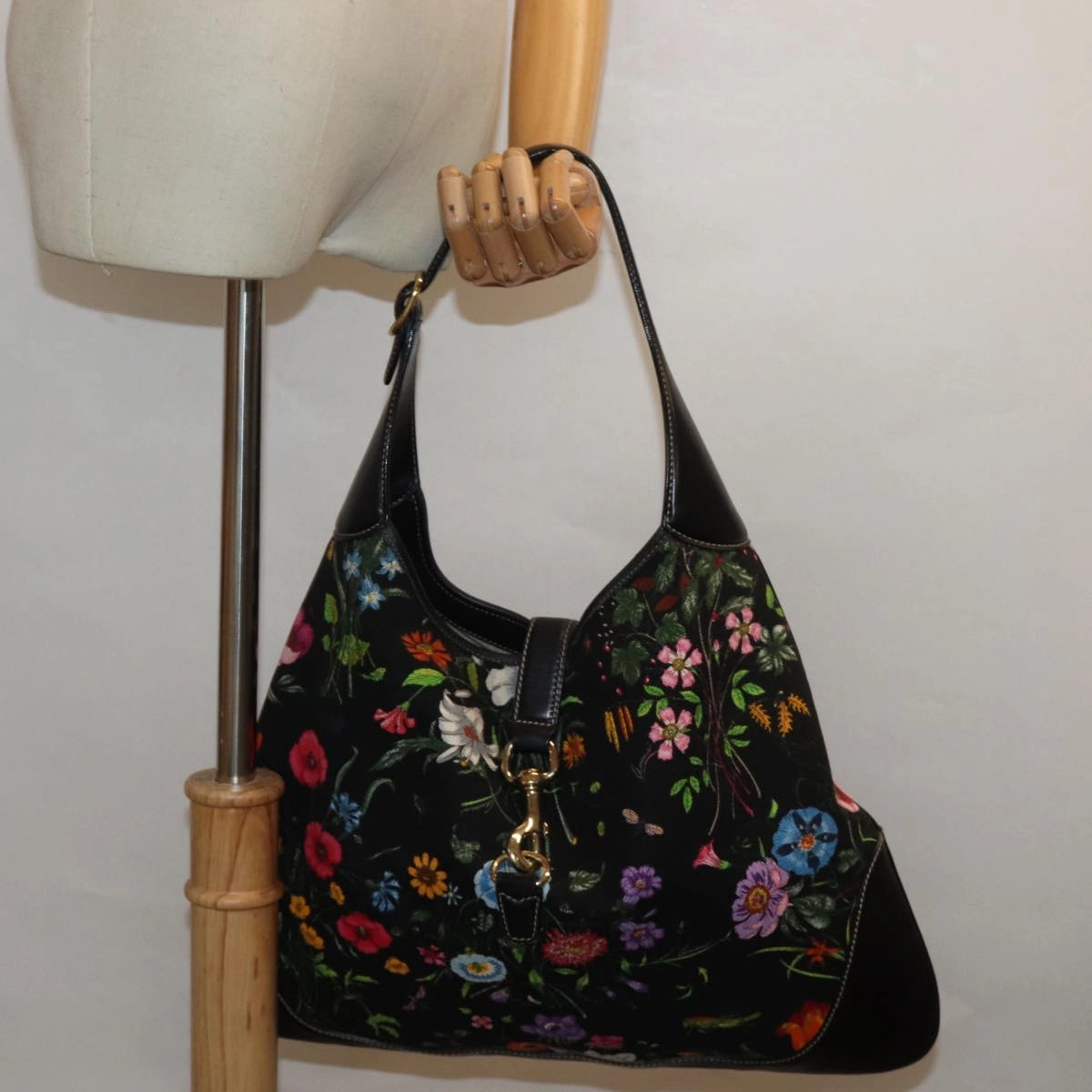 GUCCI Flora Jackie Shoulder Bag Canvas Multicolor 153693  13815
