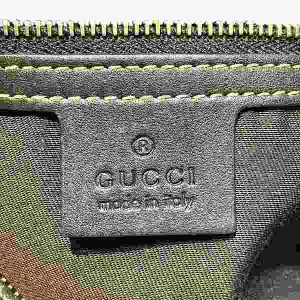 Gucci GG 223965 One Shoulder Bag