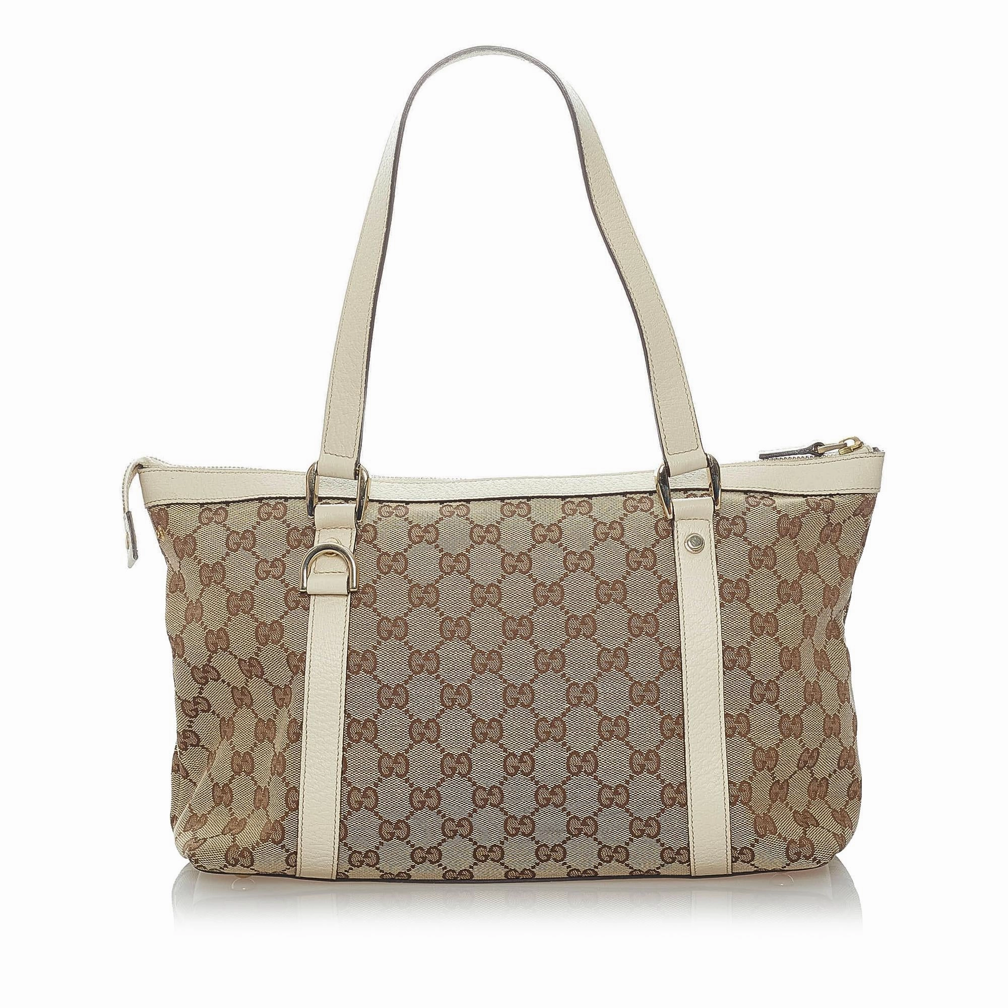 Gucci GG Canvas Abbey Shoulder Bag (SHG-32783)