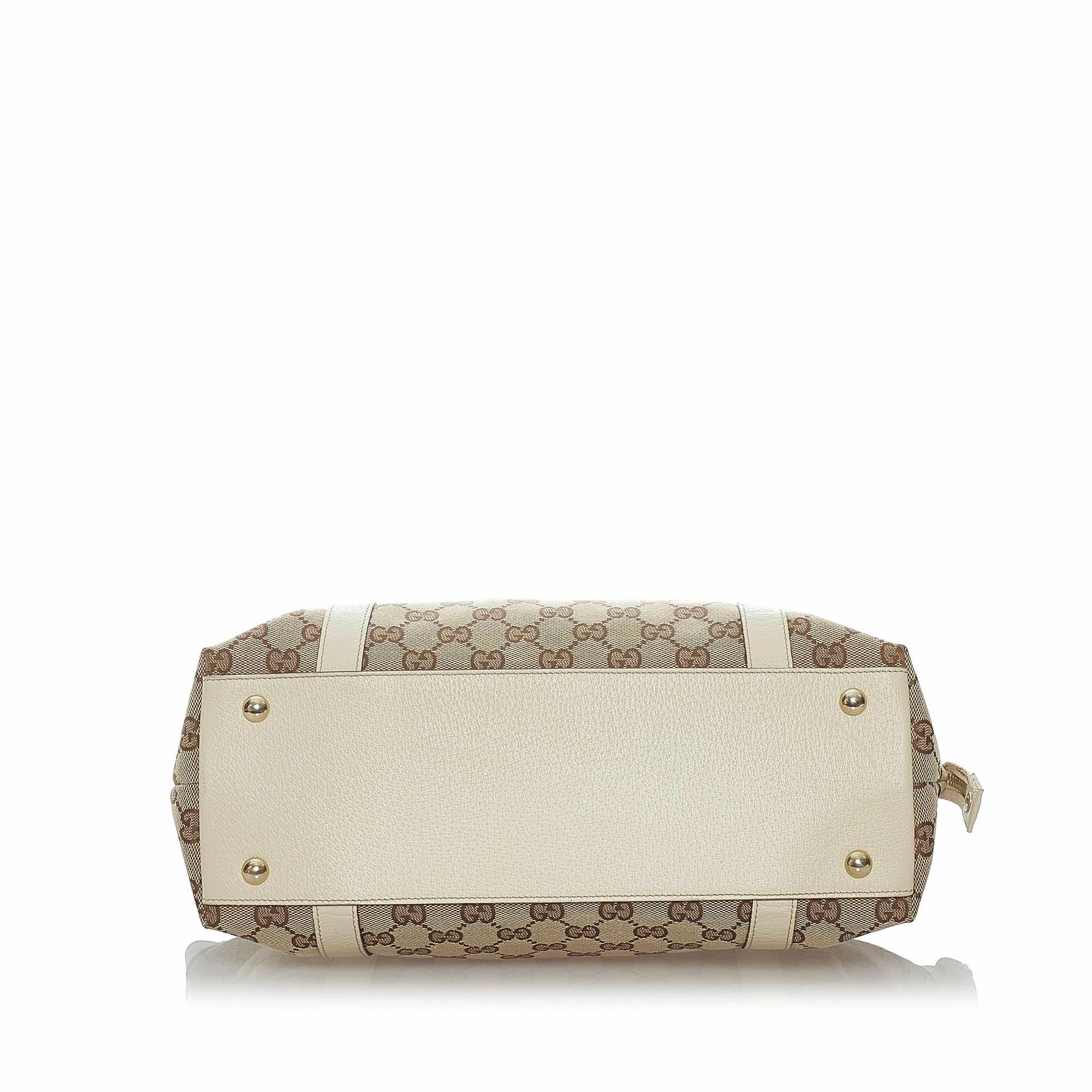Gucci GG Canvas Abbey Shoulder Bag (SHG-32783)
