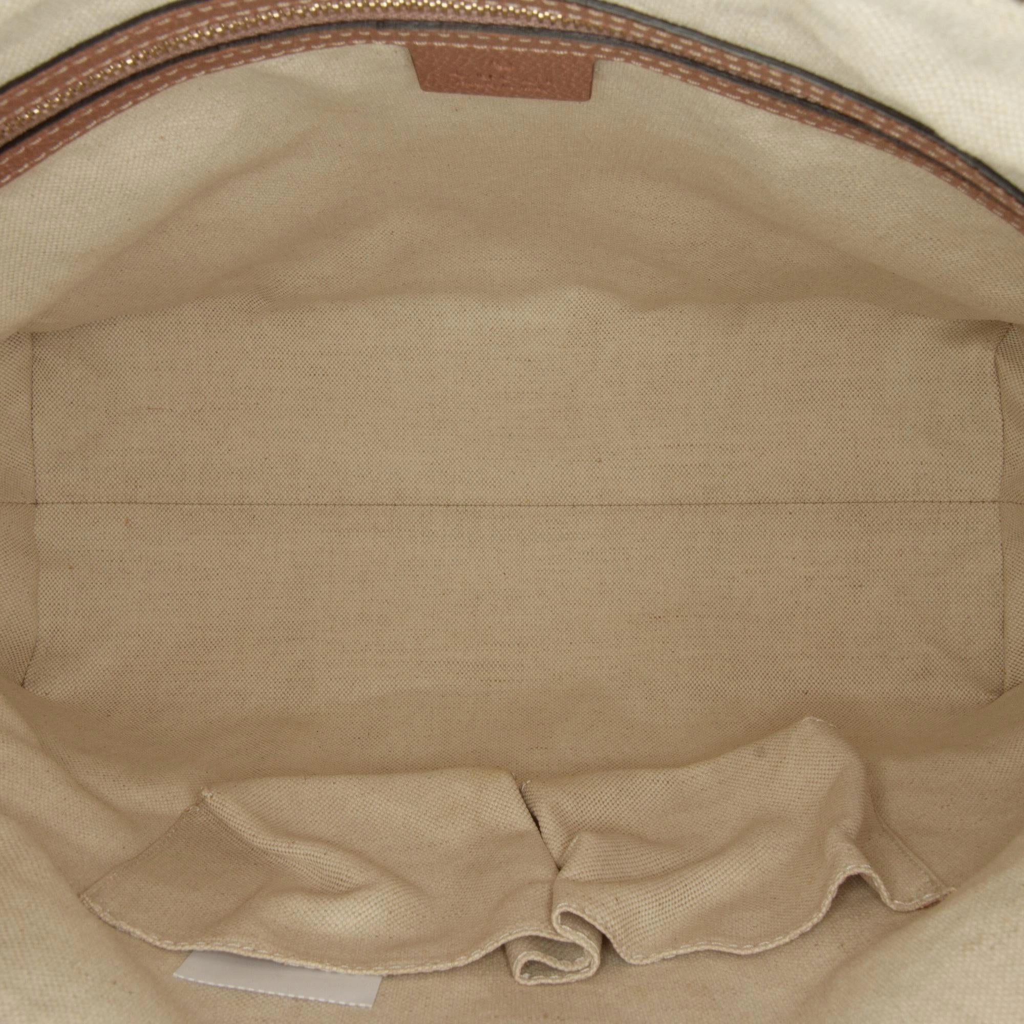 Gucci GG Canvas Bree Shoulder Bag (SHG-peTxRU)