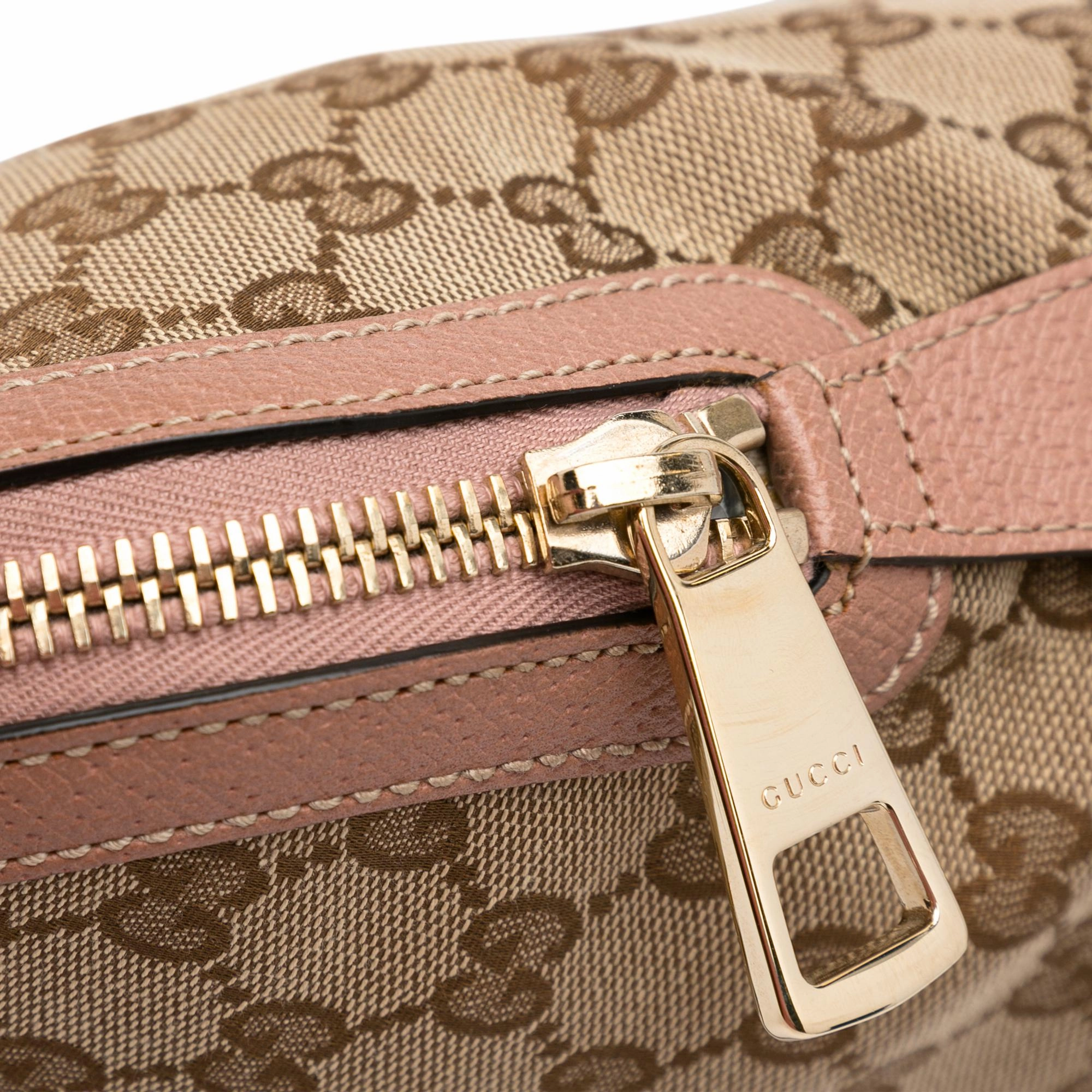 Gucci GG Canvas Bree Shoulder Bag (SHG-peTxRU)