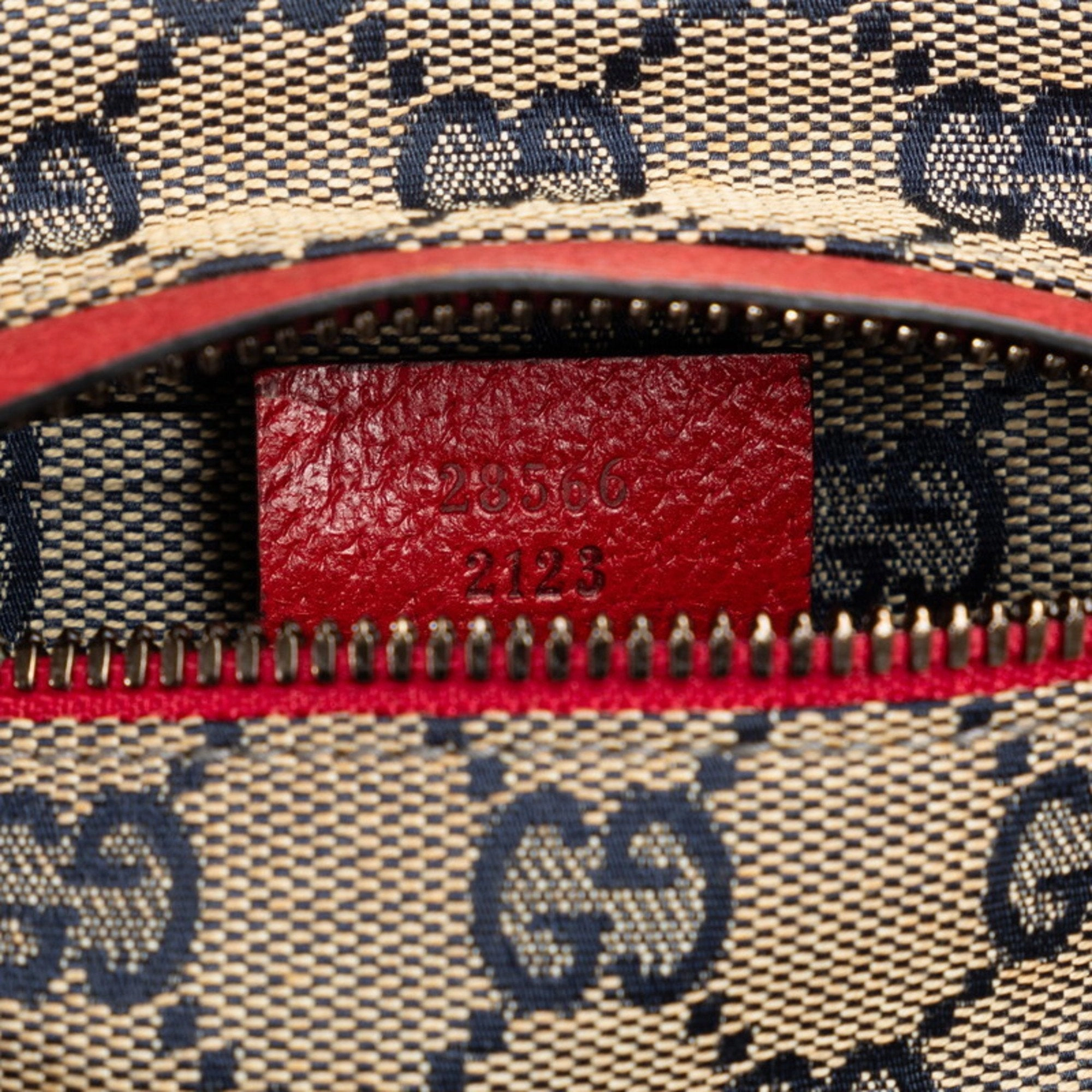 Gucci Gg Canvas  Canvas Shoulder Bag ()