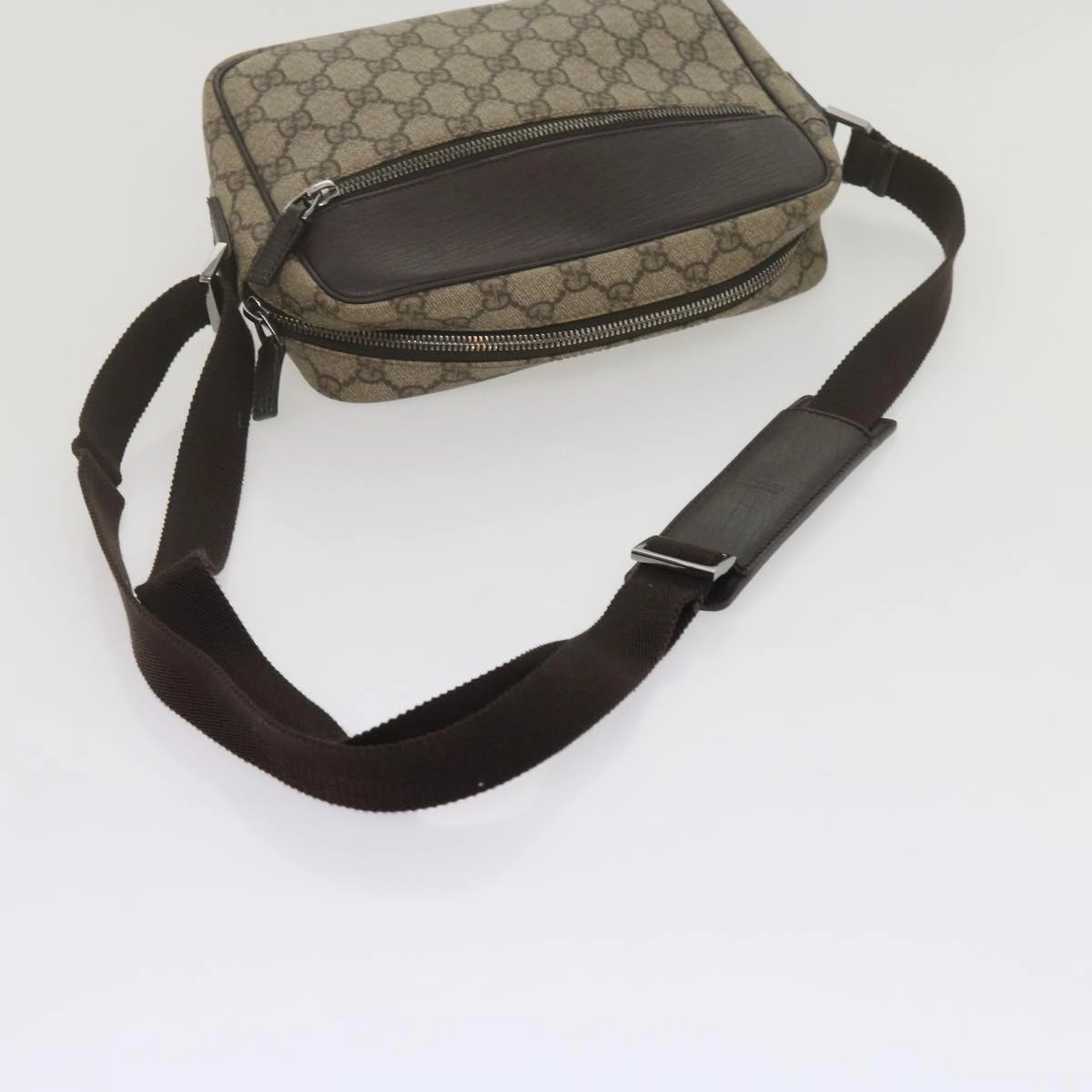 Gucci Gg Canvas  Canvas Shoulder Bag ()