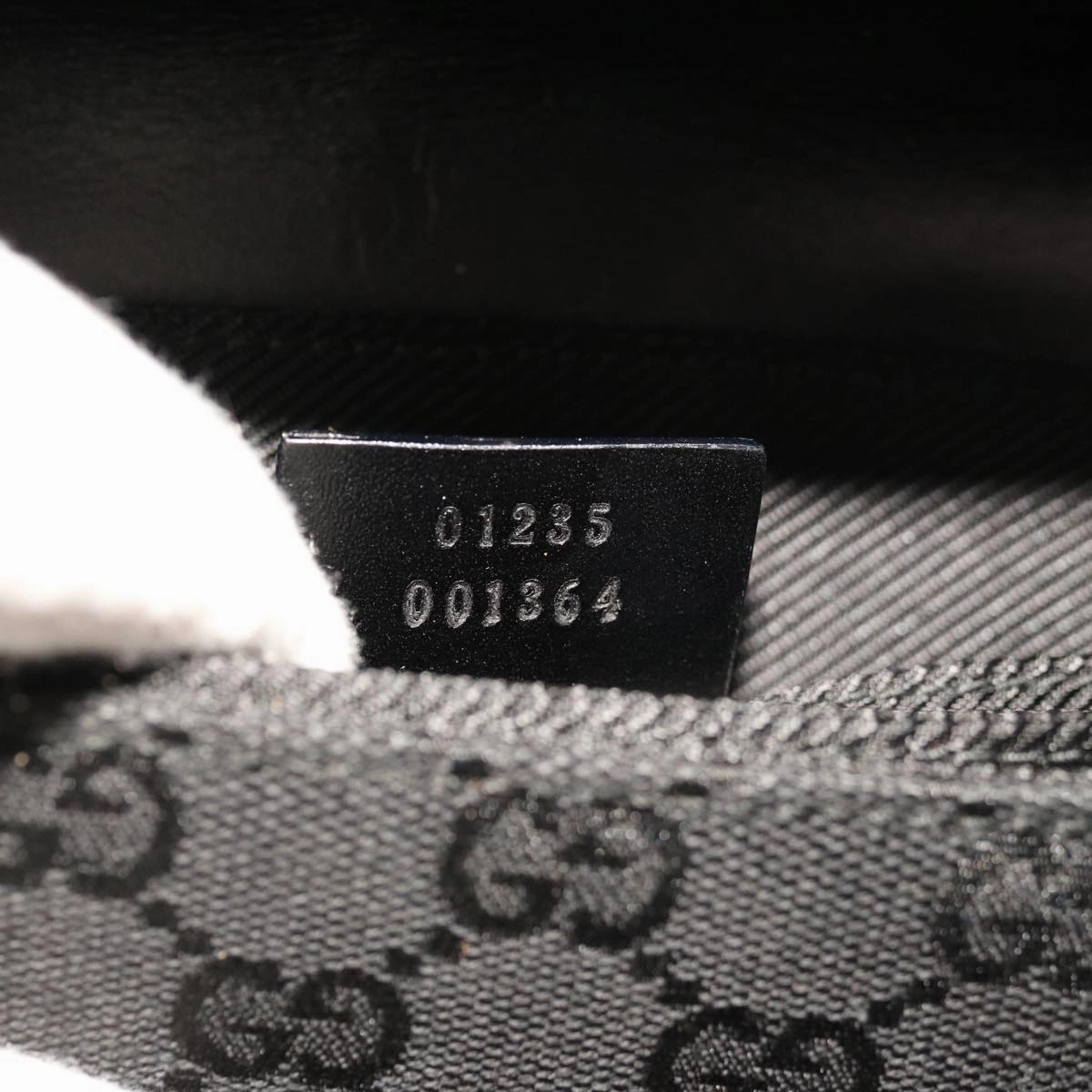 Gucci Gg Canvas  Canvas Shoulder Bag ()