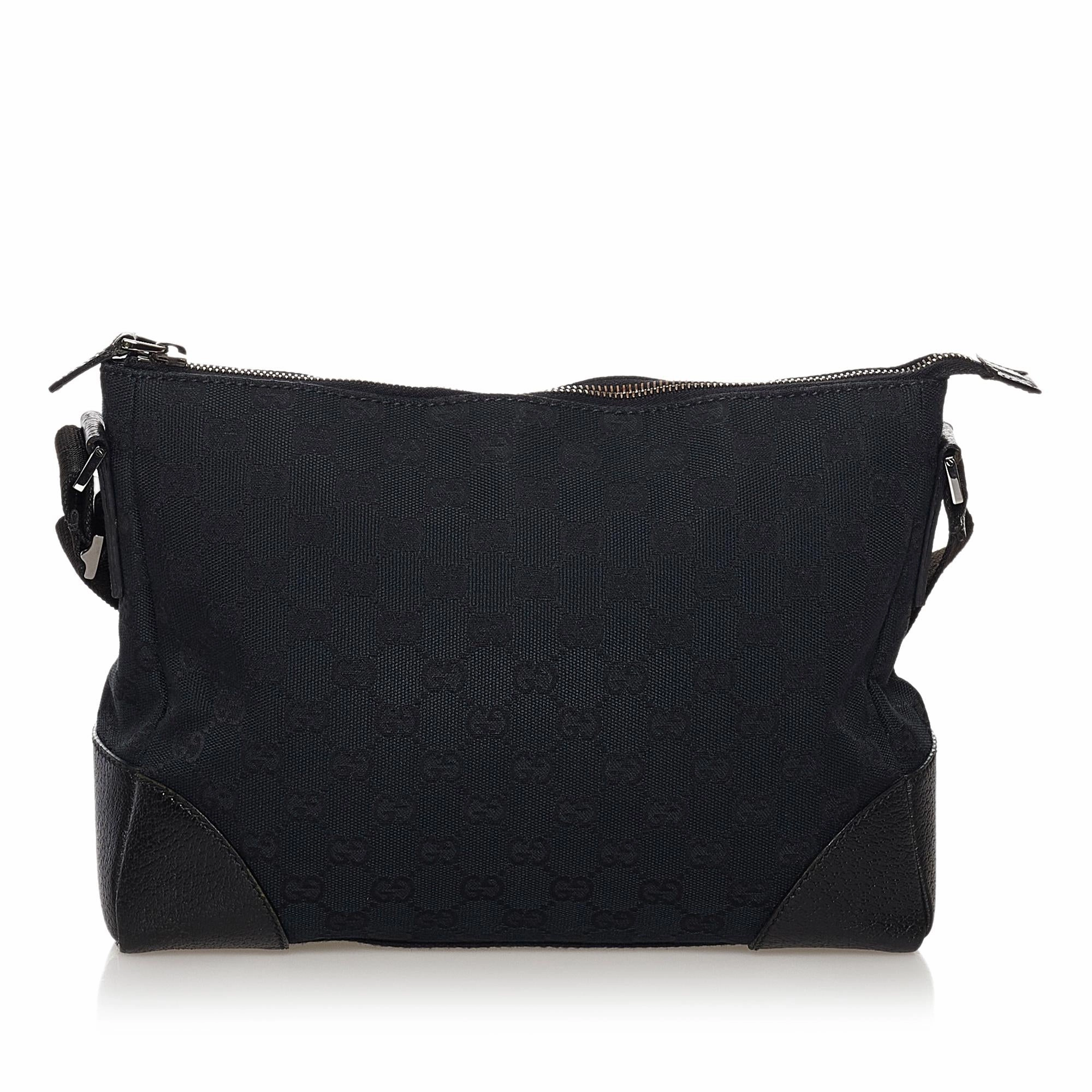 Gucci GG Canvas Crossbody Bag (SHG-31768)