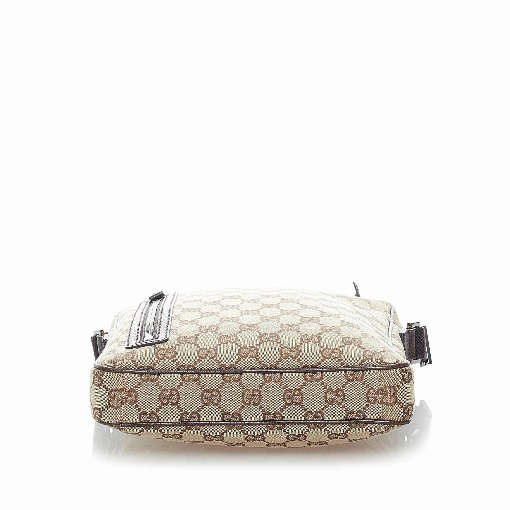 Gucci GG Canvas Crossbody Bag (SHG-31993)