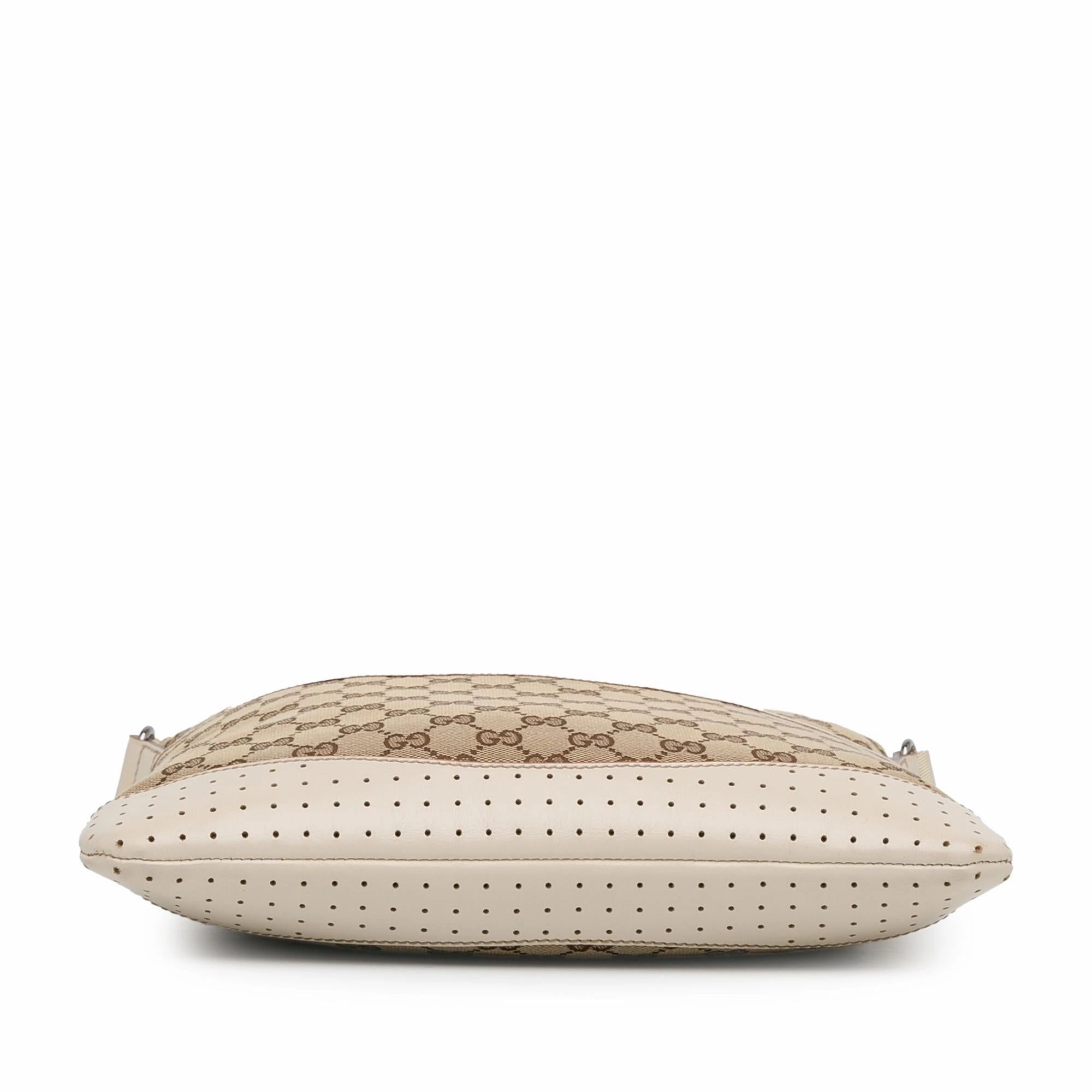 Gucci GG Canvas Crossbody Bag (SHG-Ky3FIn)