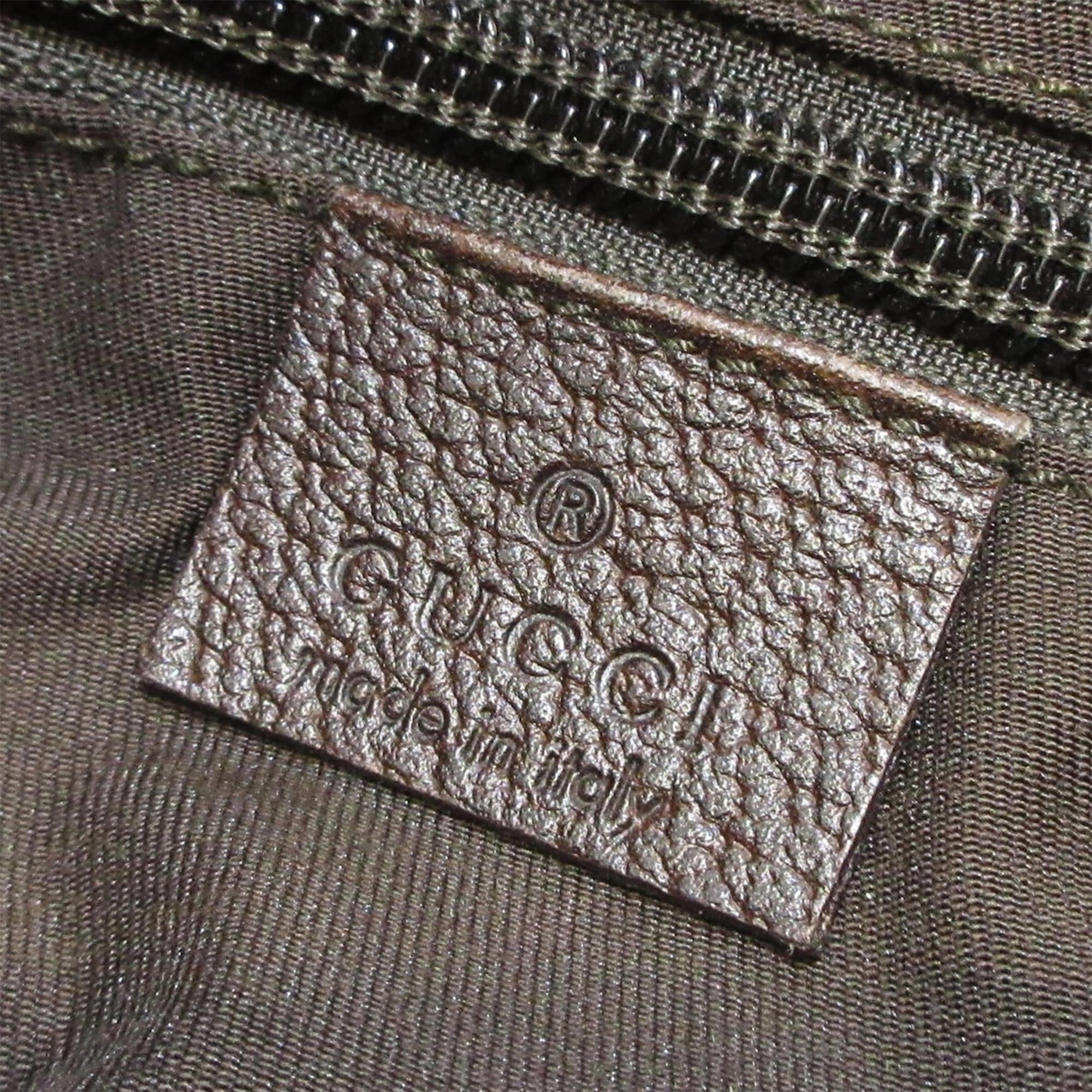 Gucci GG Canvas Crossbody Bag (SHG-x23w1X)