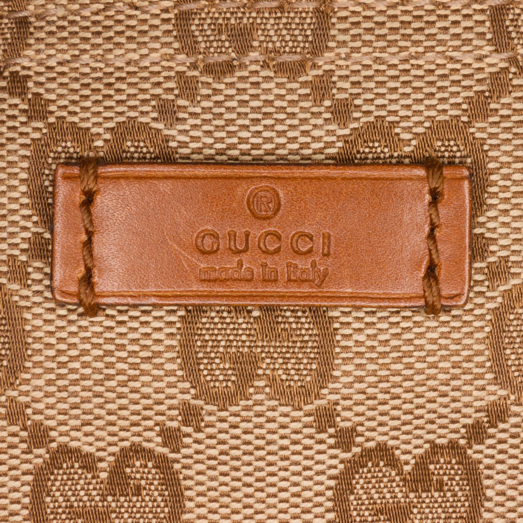 Gucci GG Canvas Crossbody Bag (SHG-XXqOBr)