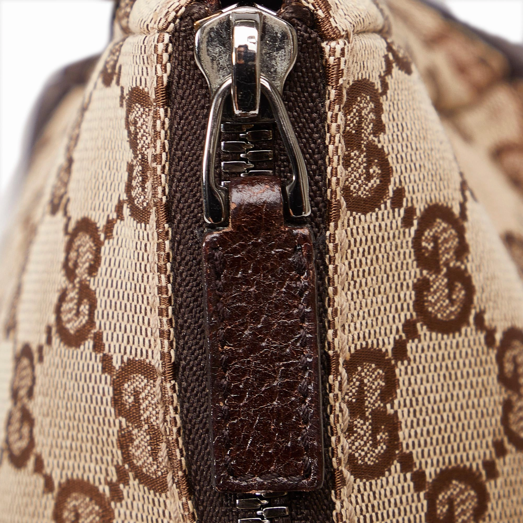 Gucci GG Canvas Crossbody (SHG-6ph10S)