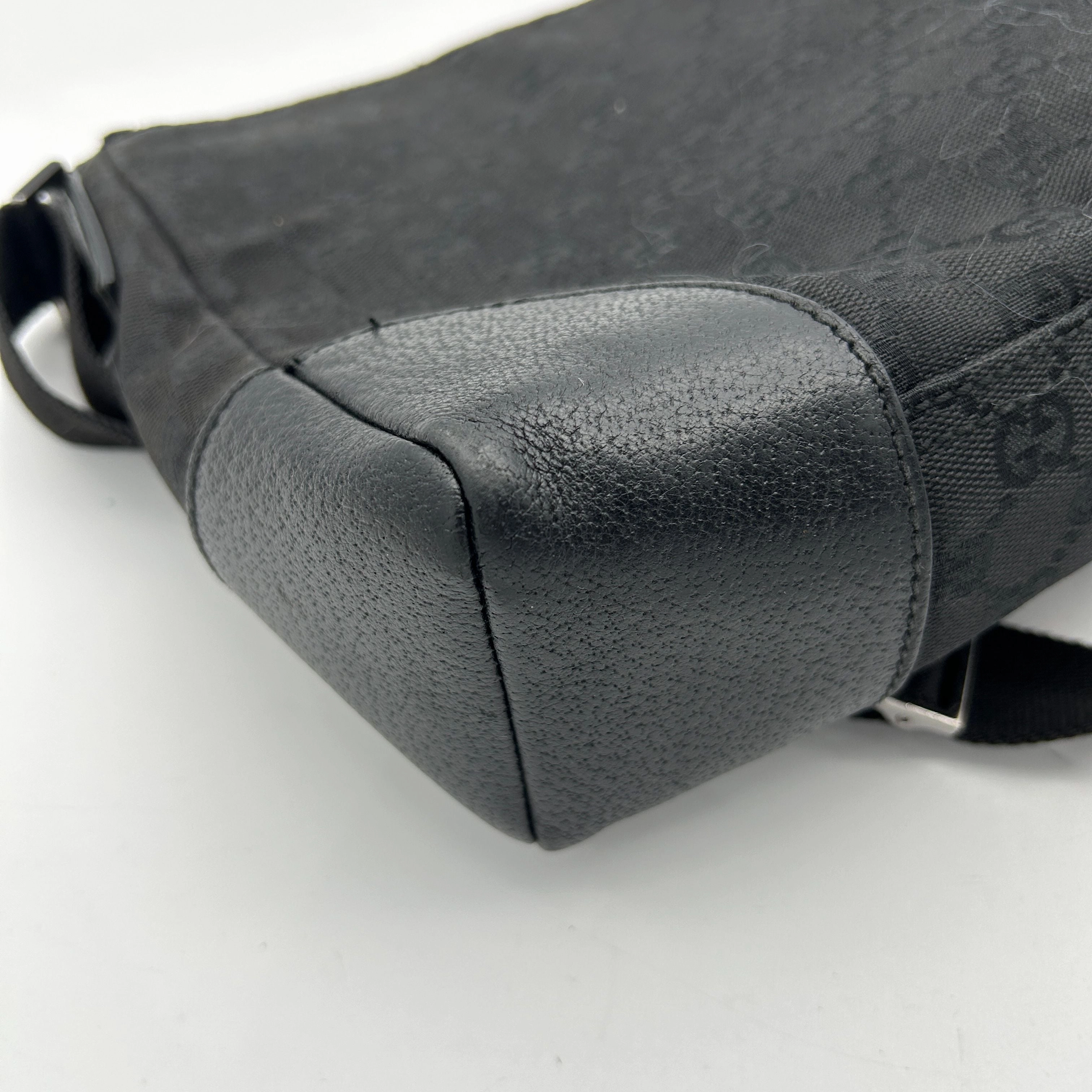 Gucci GG Canvas Joy - Black Crossbody Bags, Handbags AF058