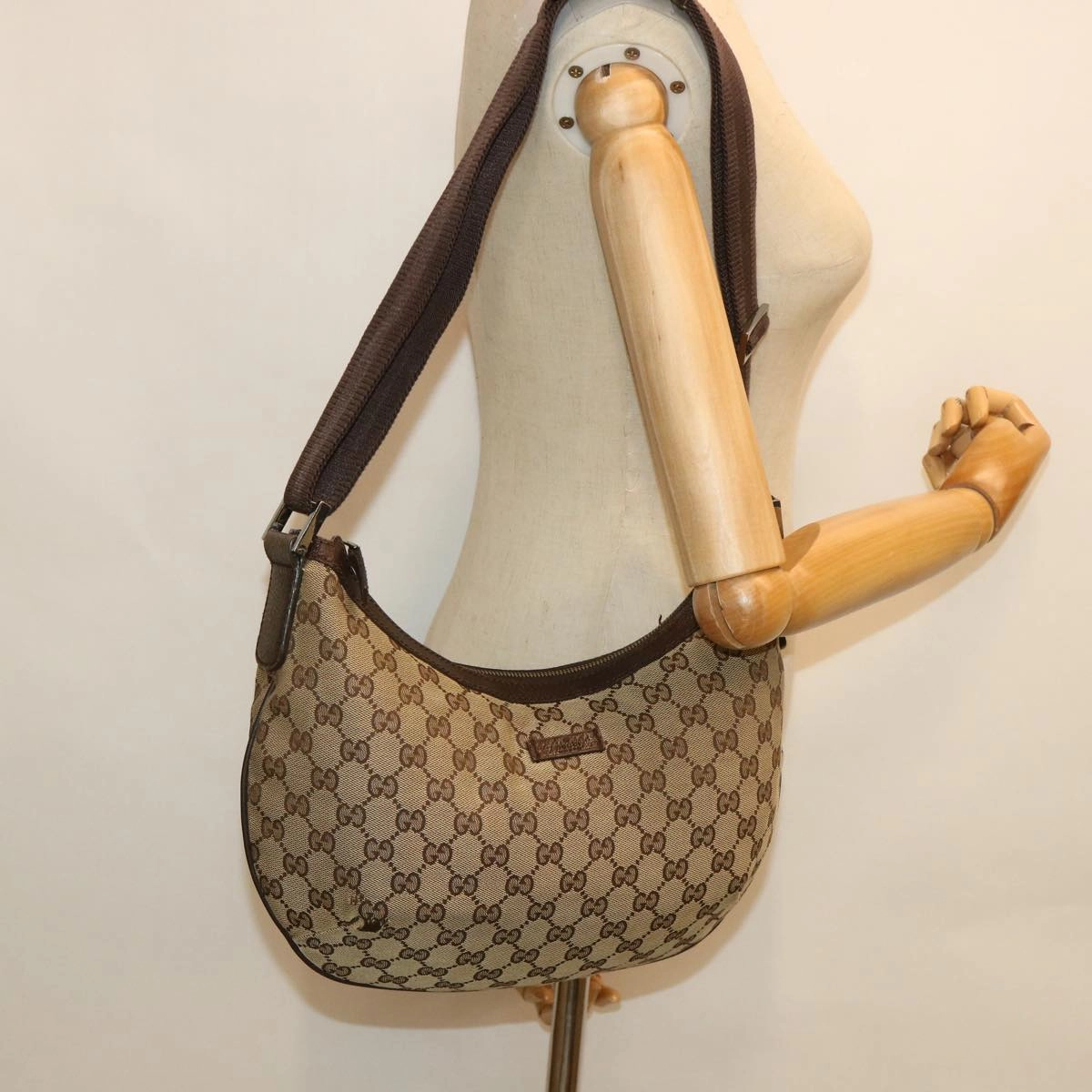GUCCI GG Canvas Shoulder Bag Beige Brown 181092  56054