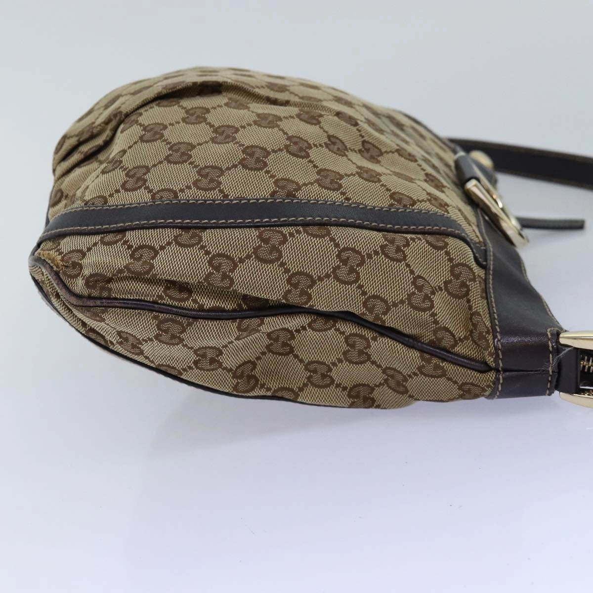 Gucci Gg Canvas Shoulder Bag Beige
