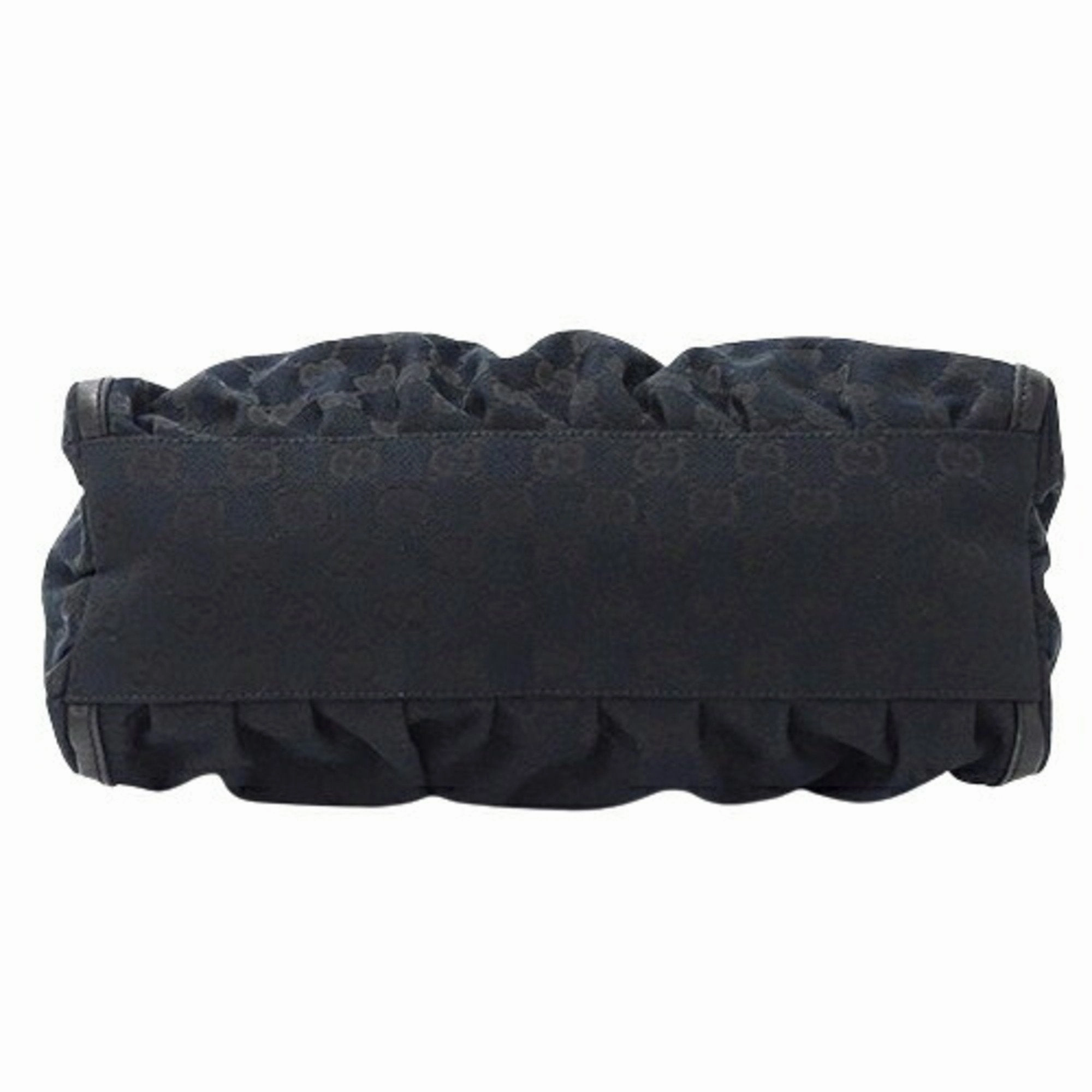 Gucci  Gg Canvas Shoulder Bag (Pre-Owned)