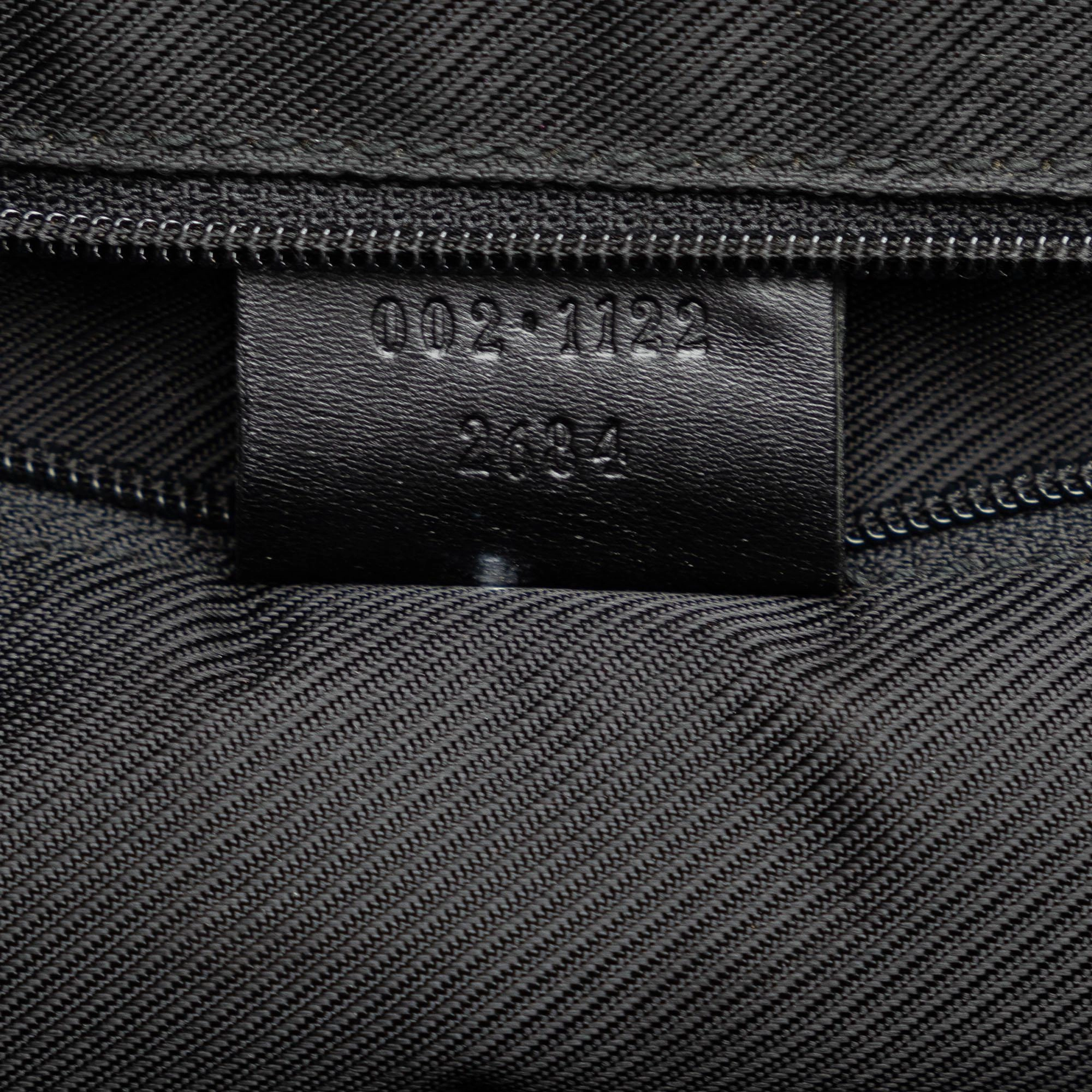 Gucci GG Canvas Shoulder Bag (SHG-MXqSuX)