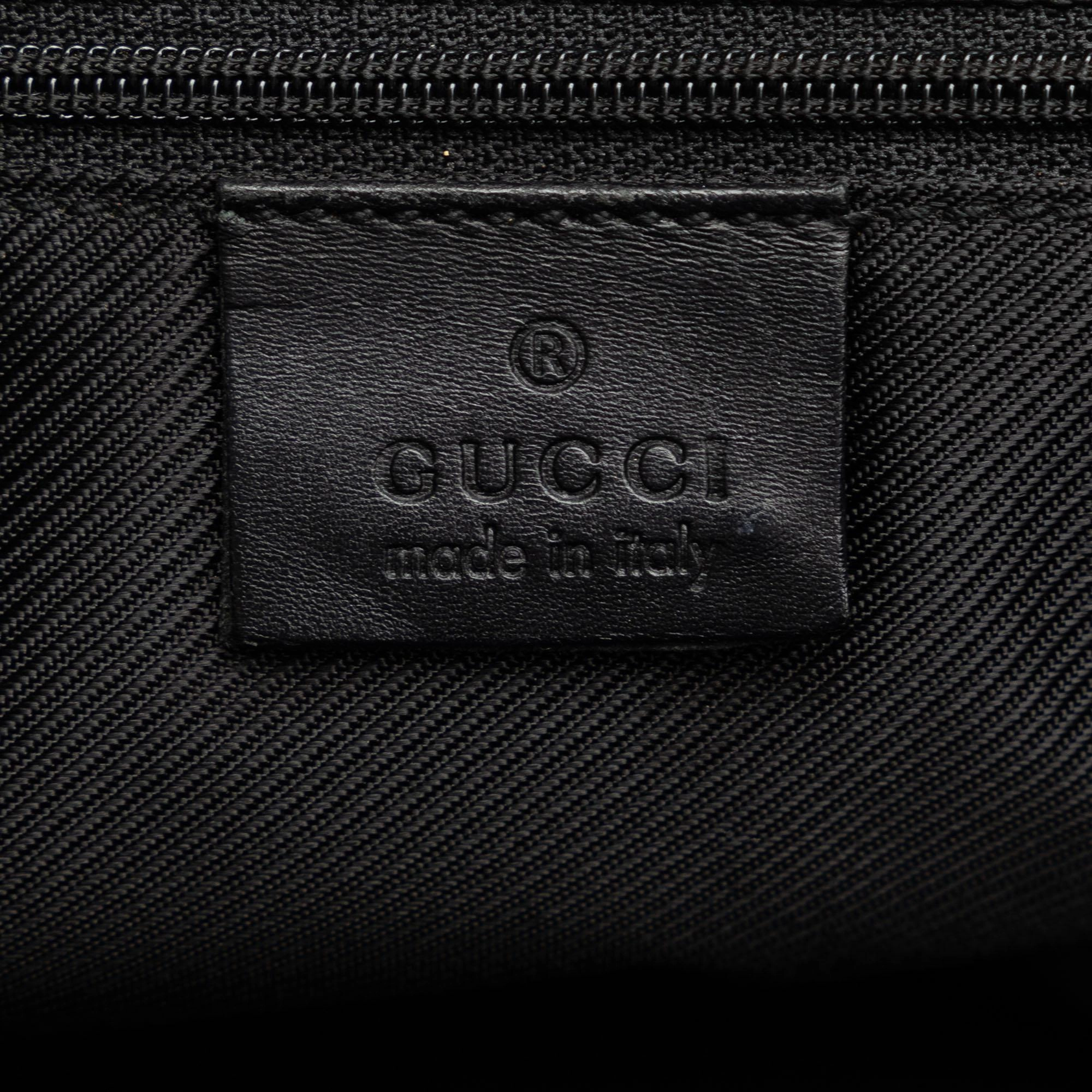 Gucci GG Canvas Shoulder Bag (SHG-MXqSuX)