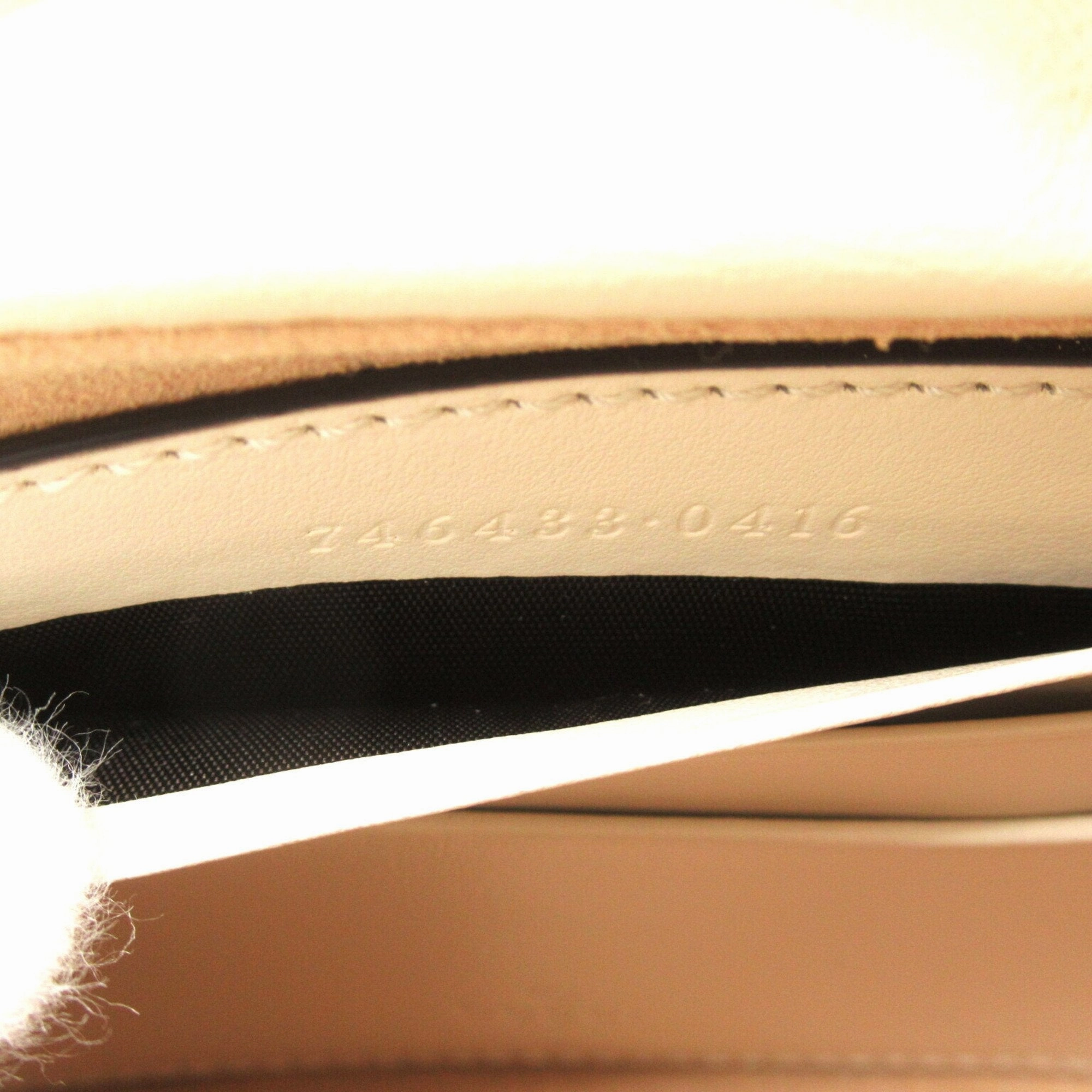 Gucci Gg Marmont  Leather Shoulder Bag ()