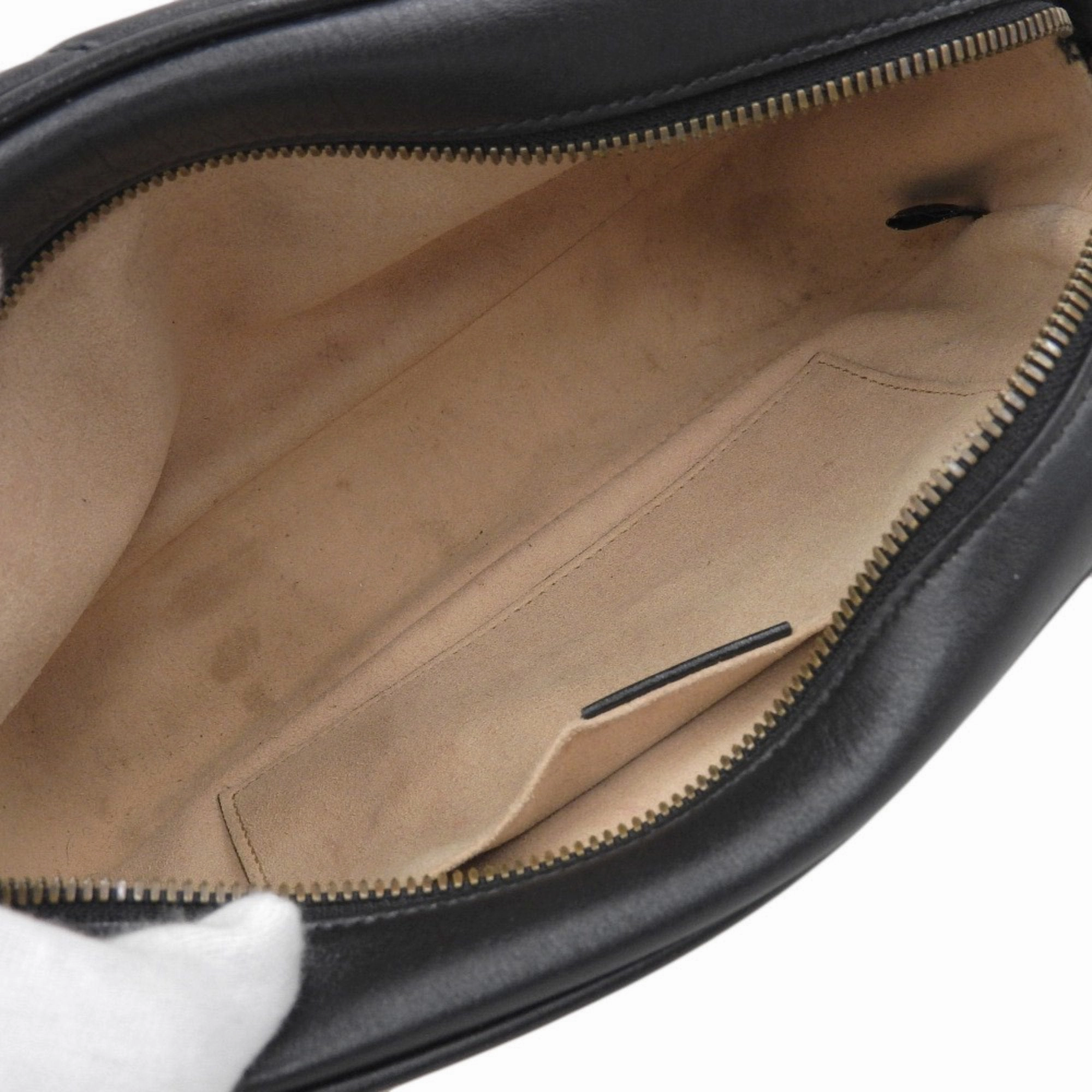 Gucci Gg Marmont  Leather Shoulder Bag ()