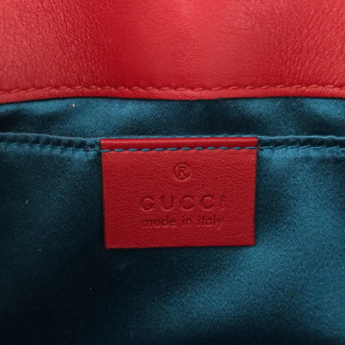 Gucci Gg Marmont  Velvet Shoulder Bag ()