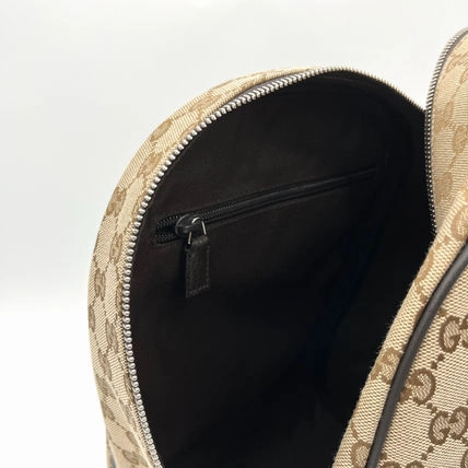 Gucci GG Supreme Canvas Backpack