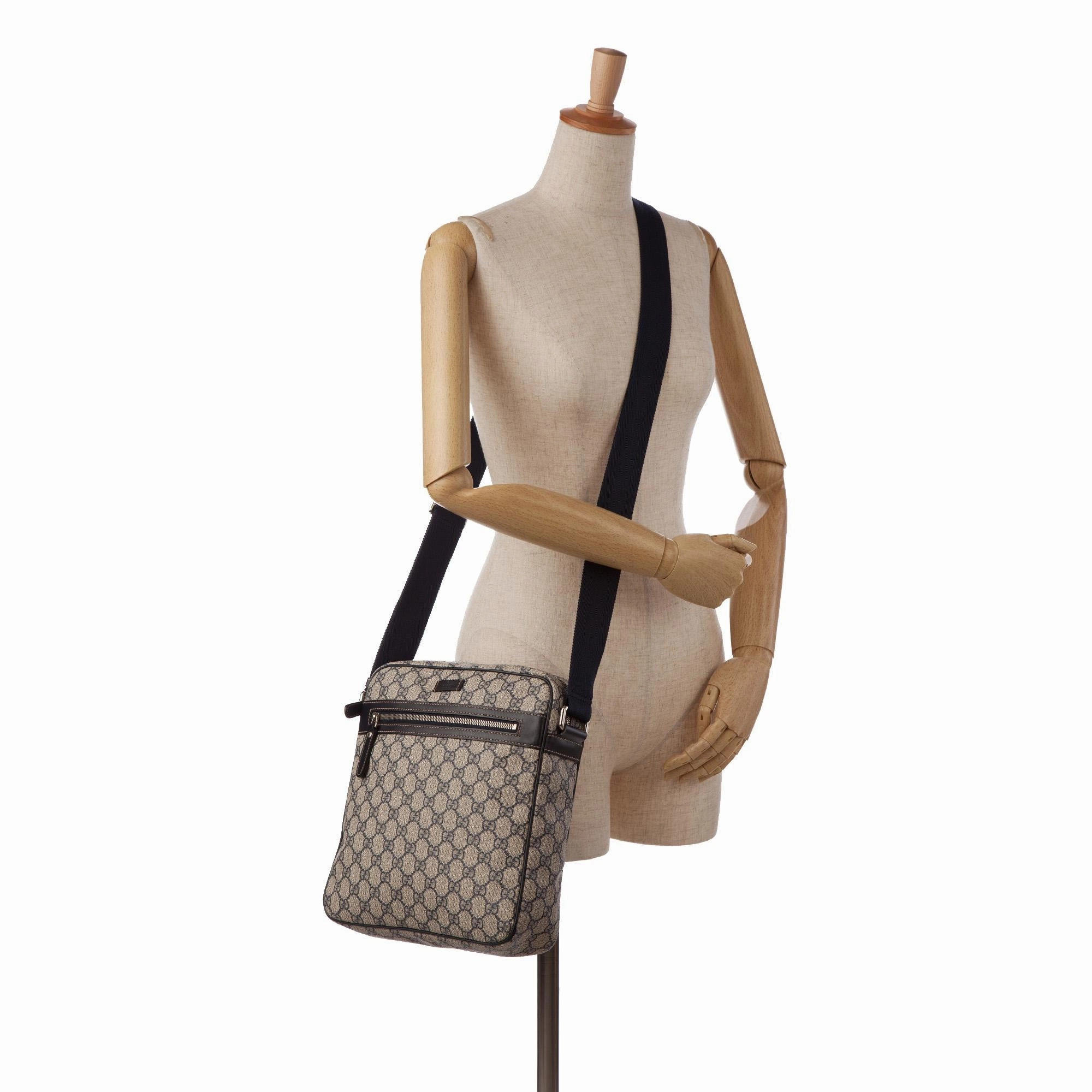 Gucci GG Supreme Crossbody (SHG-qyj5kJ)