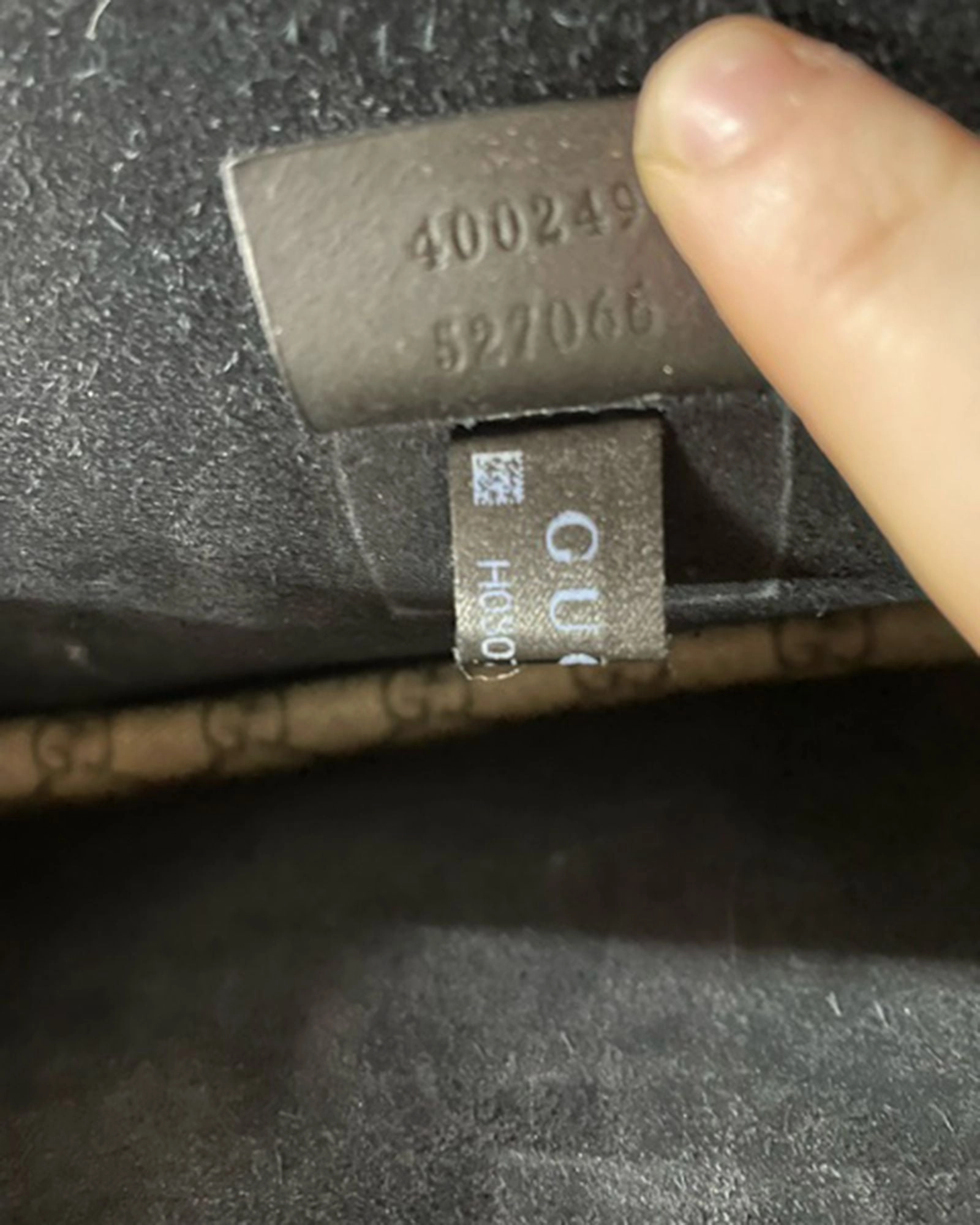 Gucci GG Supreme Dionysus Small Shoulder Bag in Beige Canvas