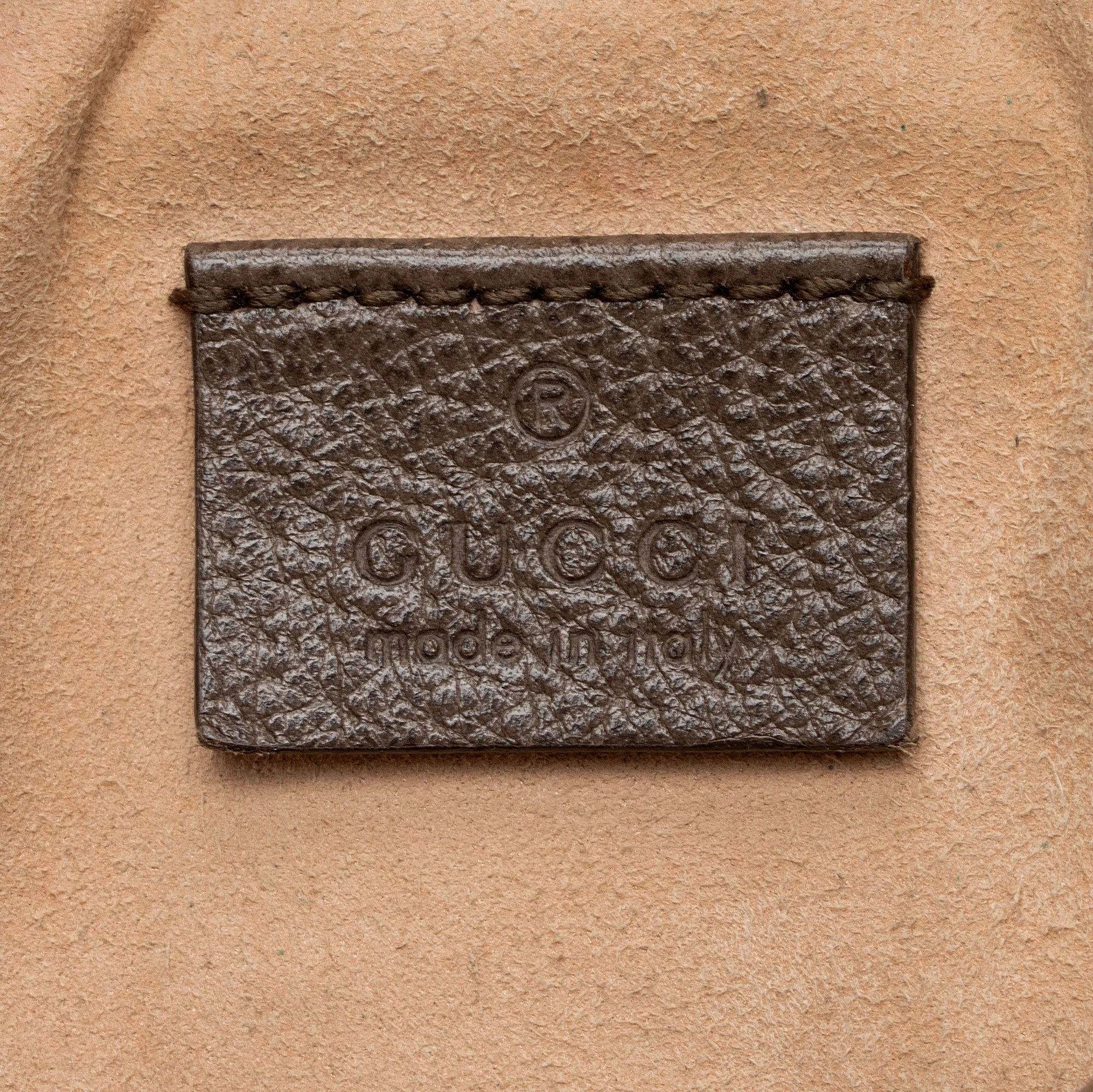 Gucci GG Supreme Ophidia Round Mini Shoulder Bag (SHF-WZsBel)