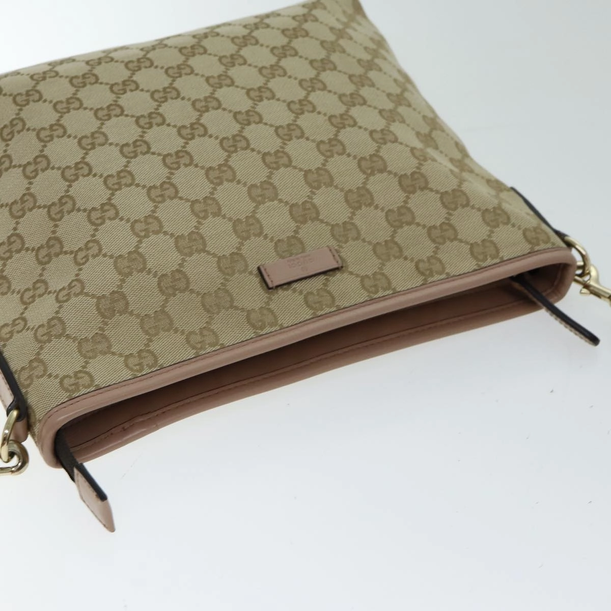 Gucci Gg Supreme Shoulder Bag
