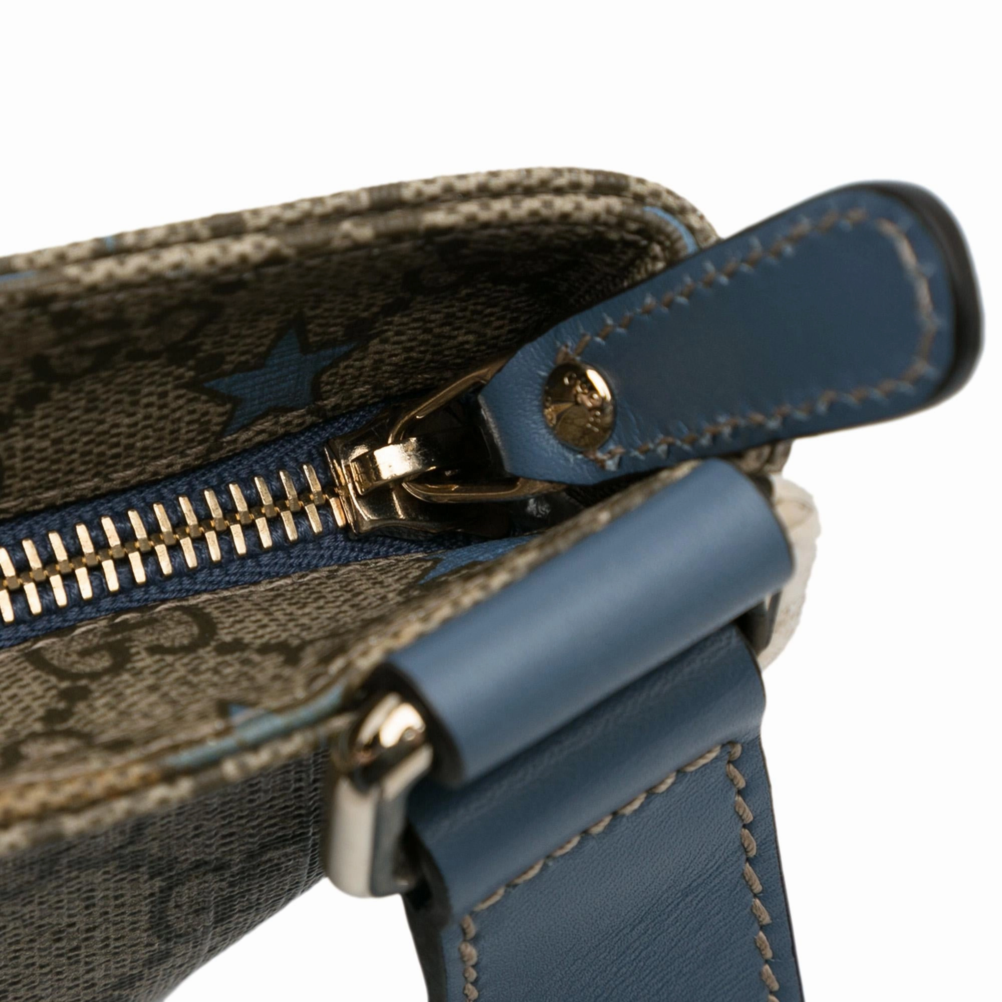 Gucci GG Supreme Star Crossbody Bag (SHG-nEpIbe)