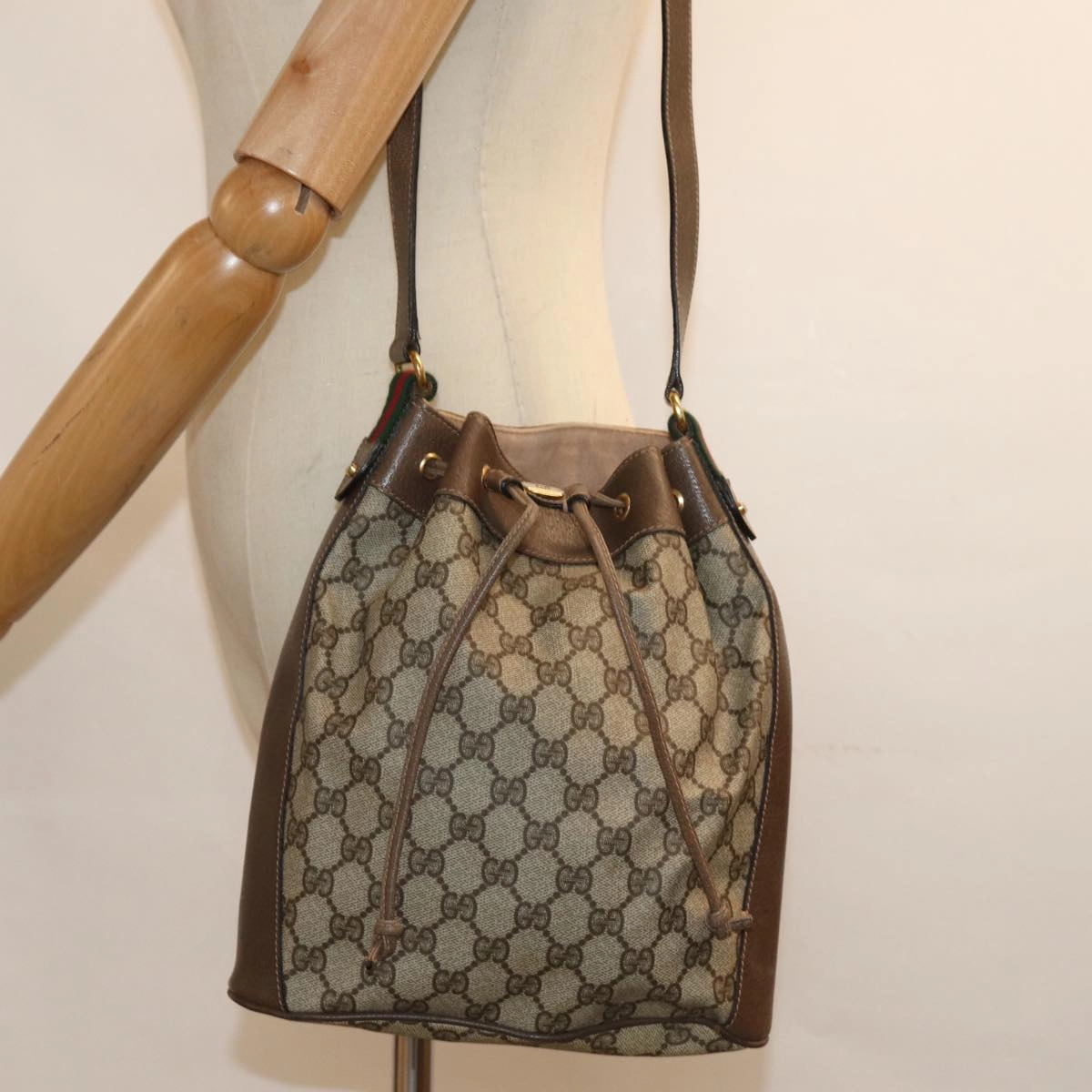 GUCCI GG Supreme Web Sherry Line Shoulder Bag PVC Beige 41 02 034  81369