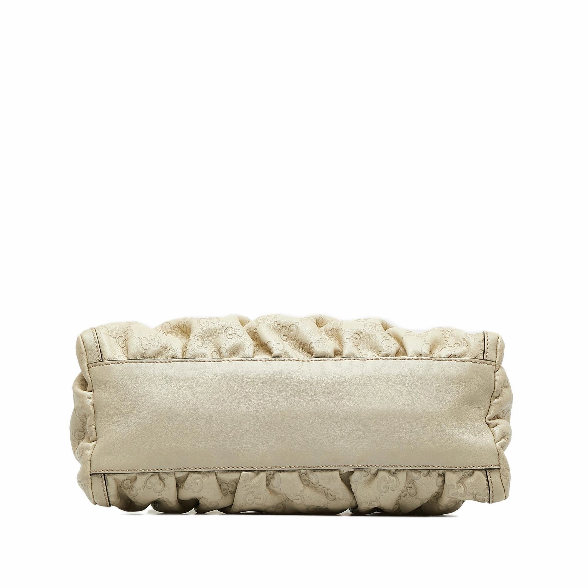 Gucci Guccissima Abbey D-Ring Shoulder Bag (SHG-gmYwbd)