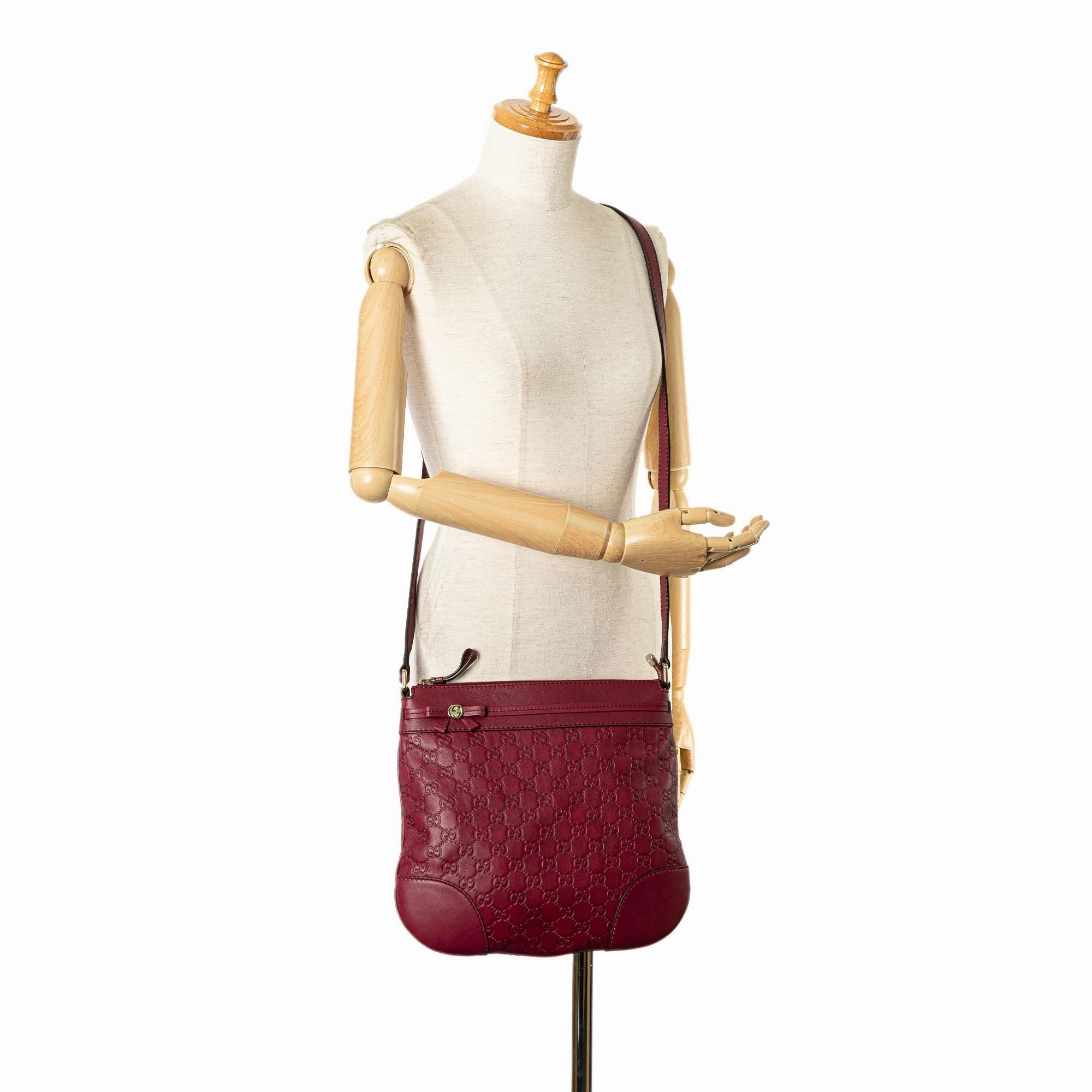 Gucci Guccissima Mayfair Crossbody Bag (SHG-ZwUOPU)