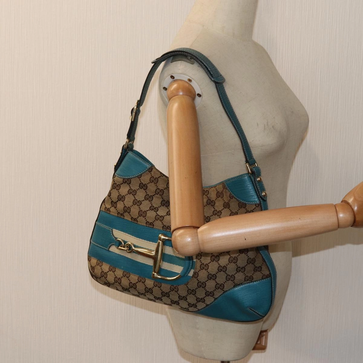 GUCCI Horsebit Sherry Line GG Canvas Shoulder Bag Beige 137388  82262