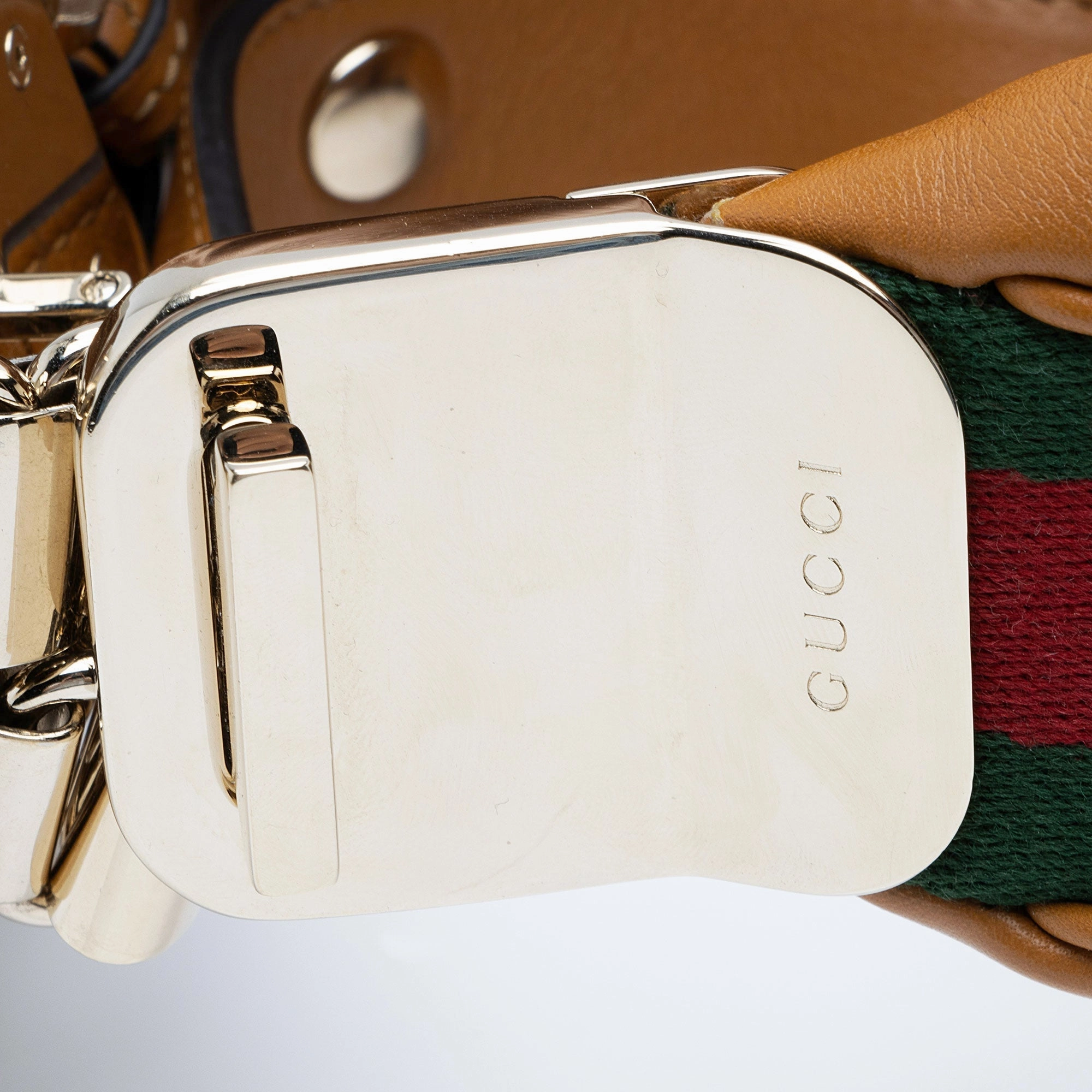 Gucci Leather Attache Medium Shoulder Bag (SHF-PEEvxe)