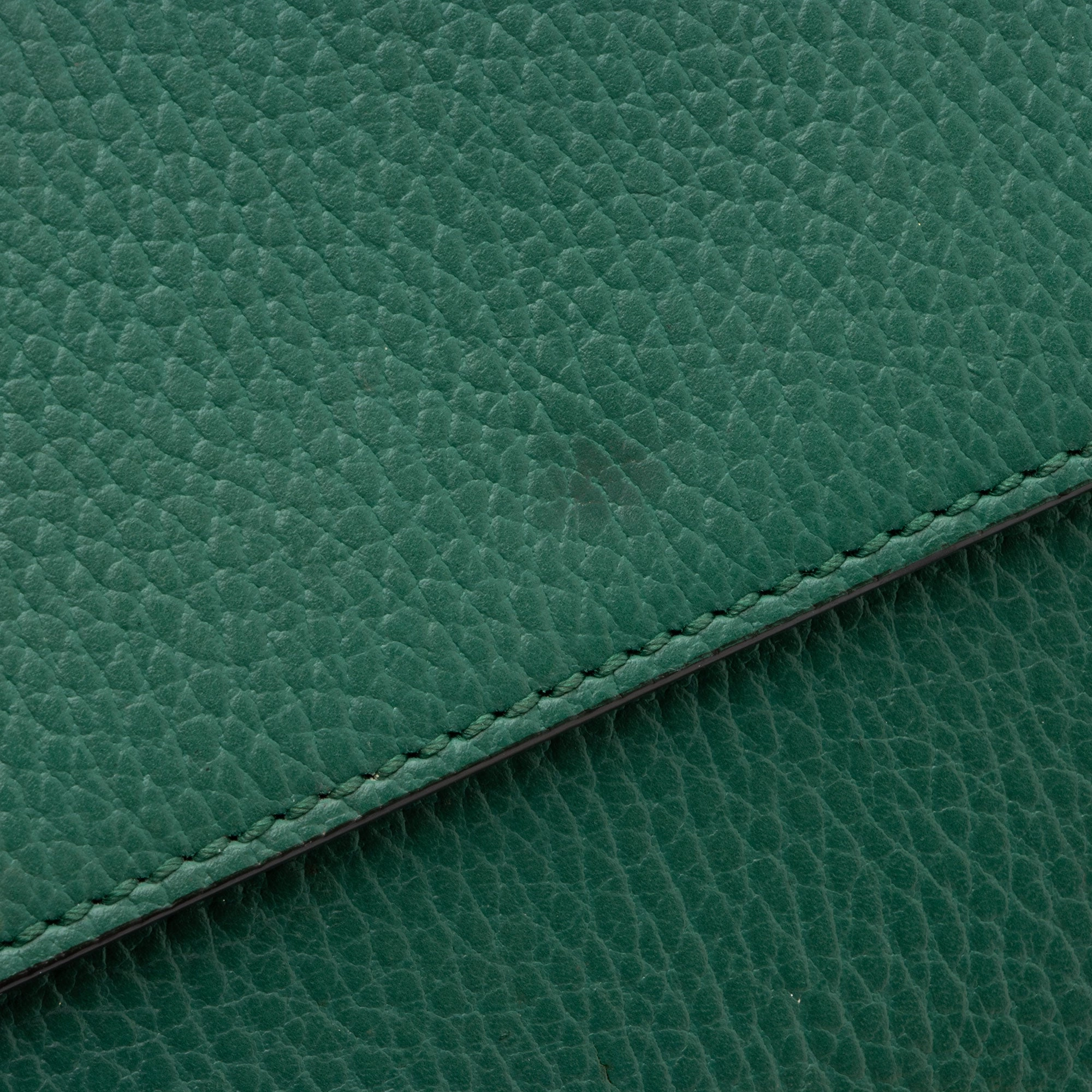 Gucci Leather Crystal Dionysus Small Shoulder Bag (SHF-JAZQrx)