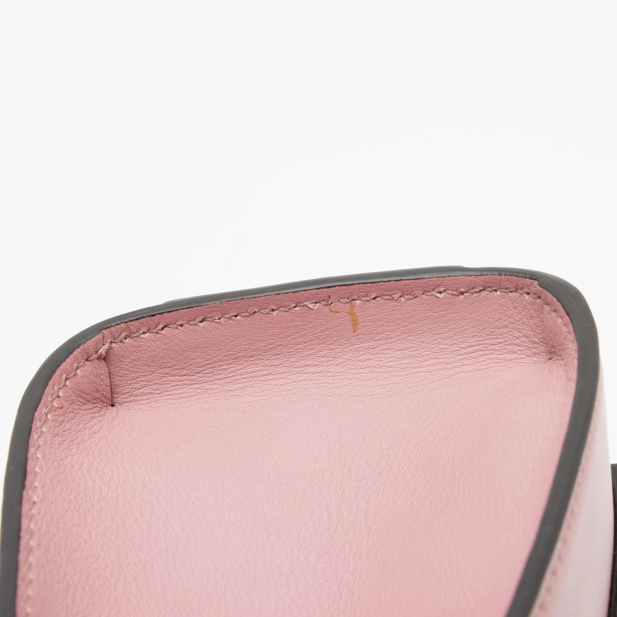 Gucci Leather Padlock Small Shoulder Bag (SHF-FgpwnC)