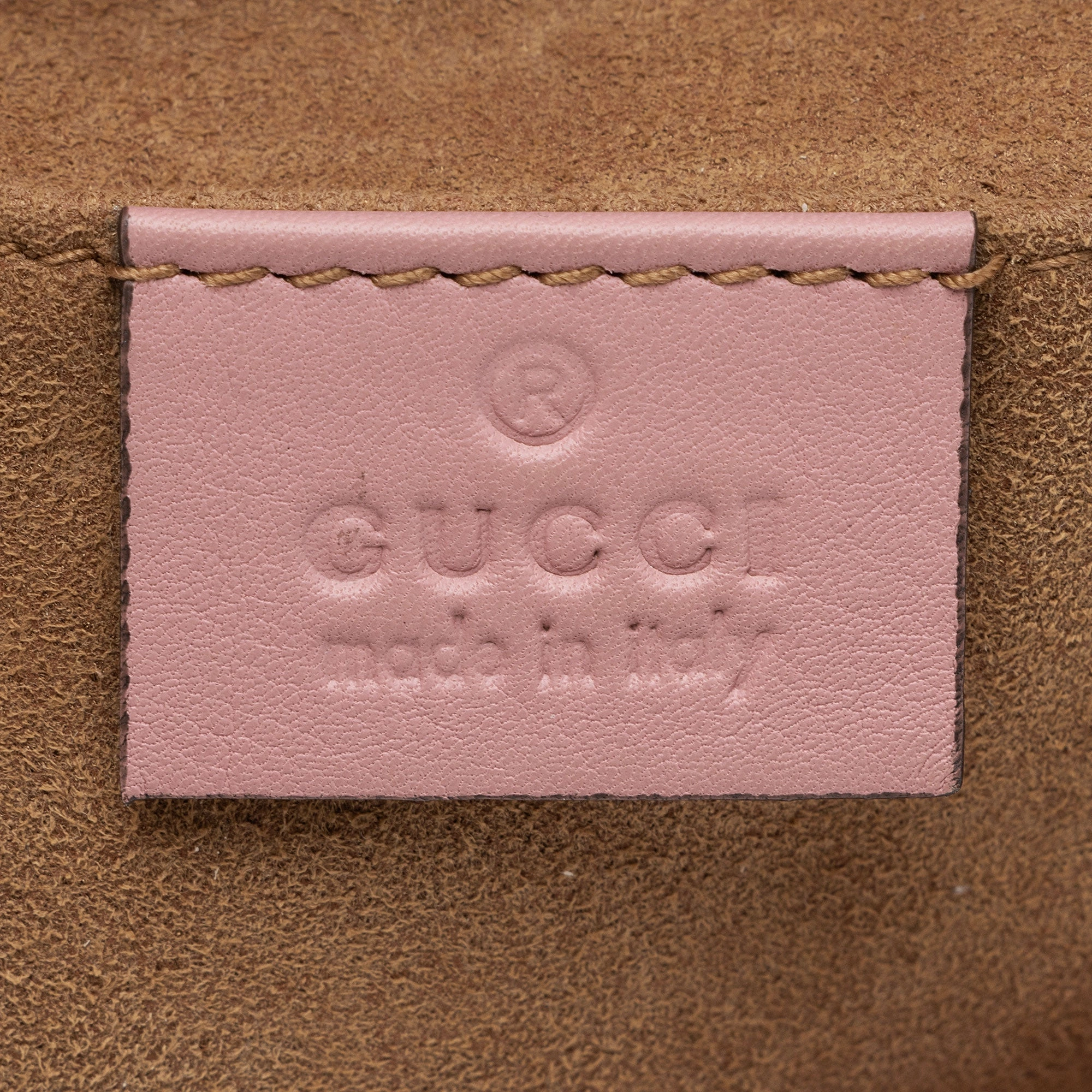 Gucci Leather Padlock Small Shoulder Bag (SHF-FgpwnC)