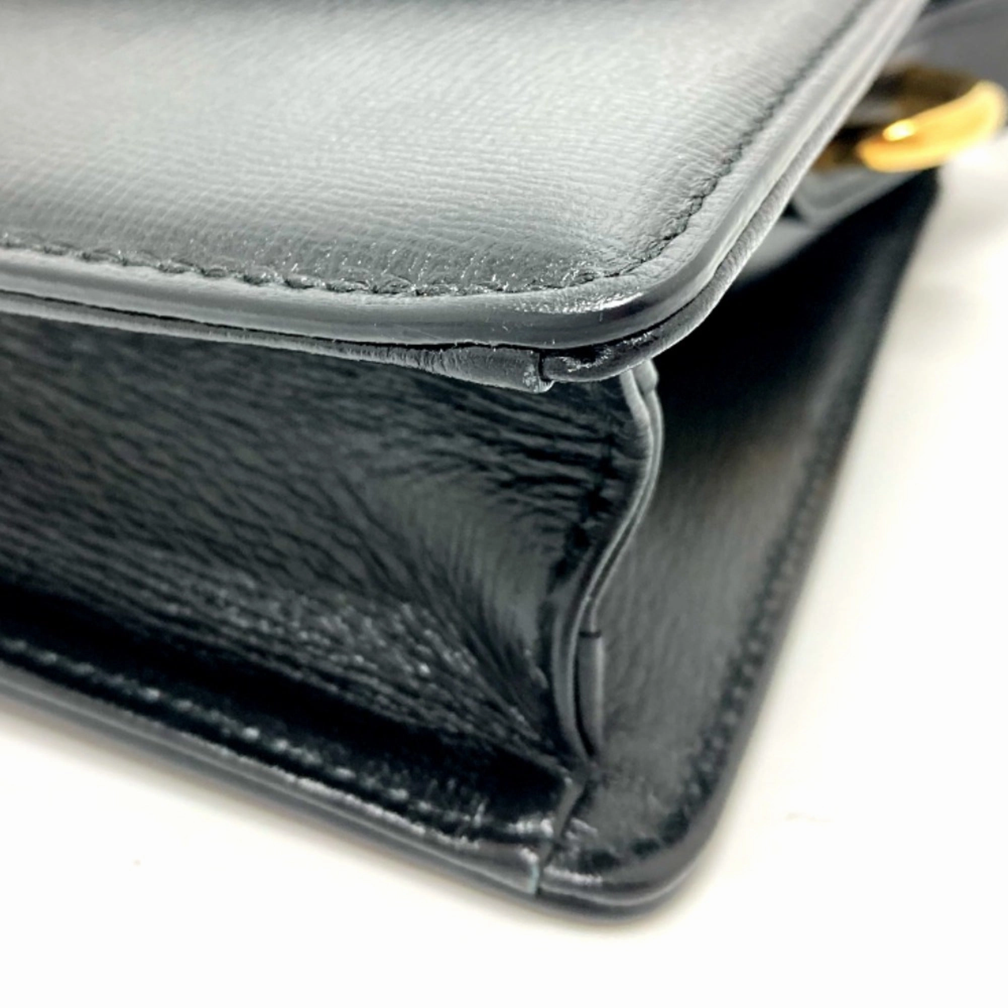Gucci  Leather Shoulder Bag (Pre-Owned)