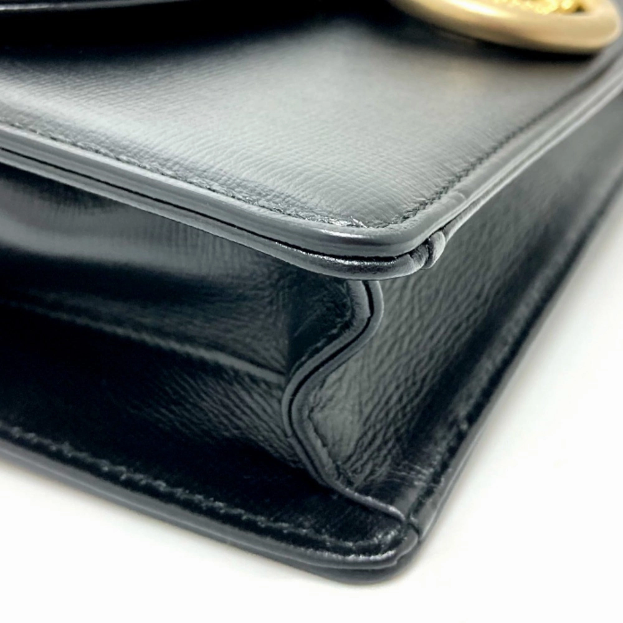 Gucci  Leather Shoulder Bag (Pre-Owned)