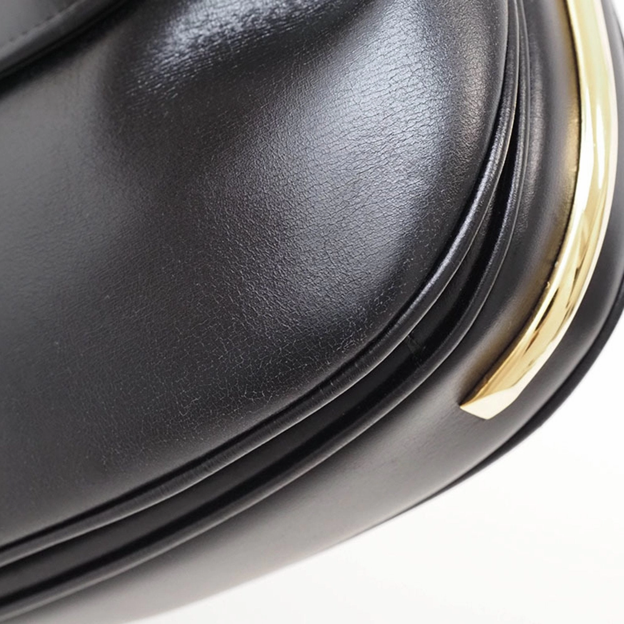 Gucci  Leather Shoulder Bag (Pre-Owned)
