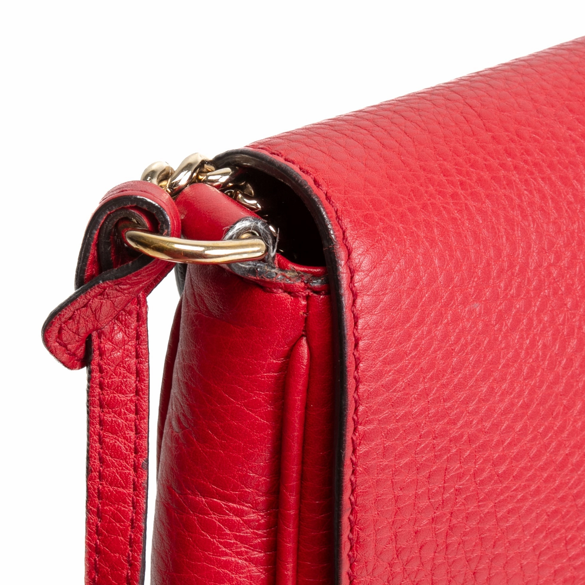 GUCCI Medium Soho Flap Crossbody - Red