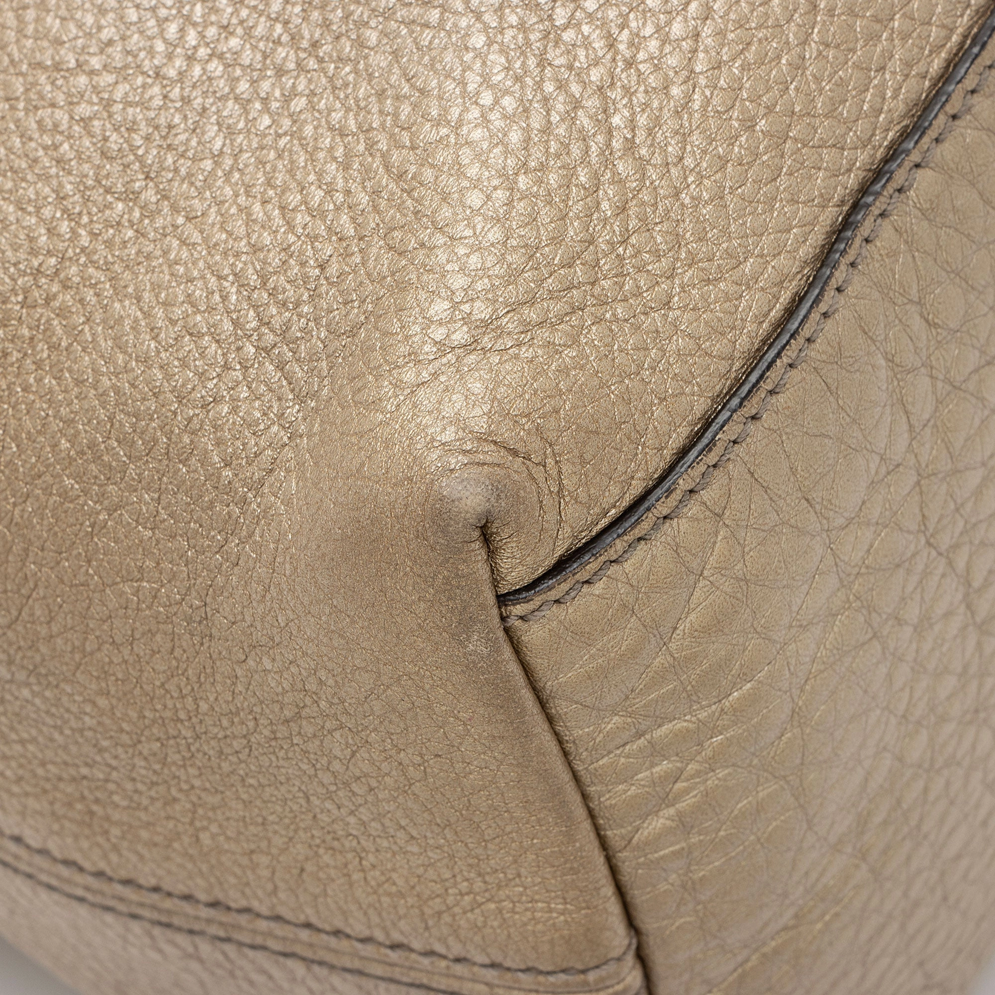 Gucci Metallic Leather Soho Medium Shoulder Bag (SHF-50oytz)