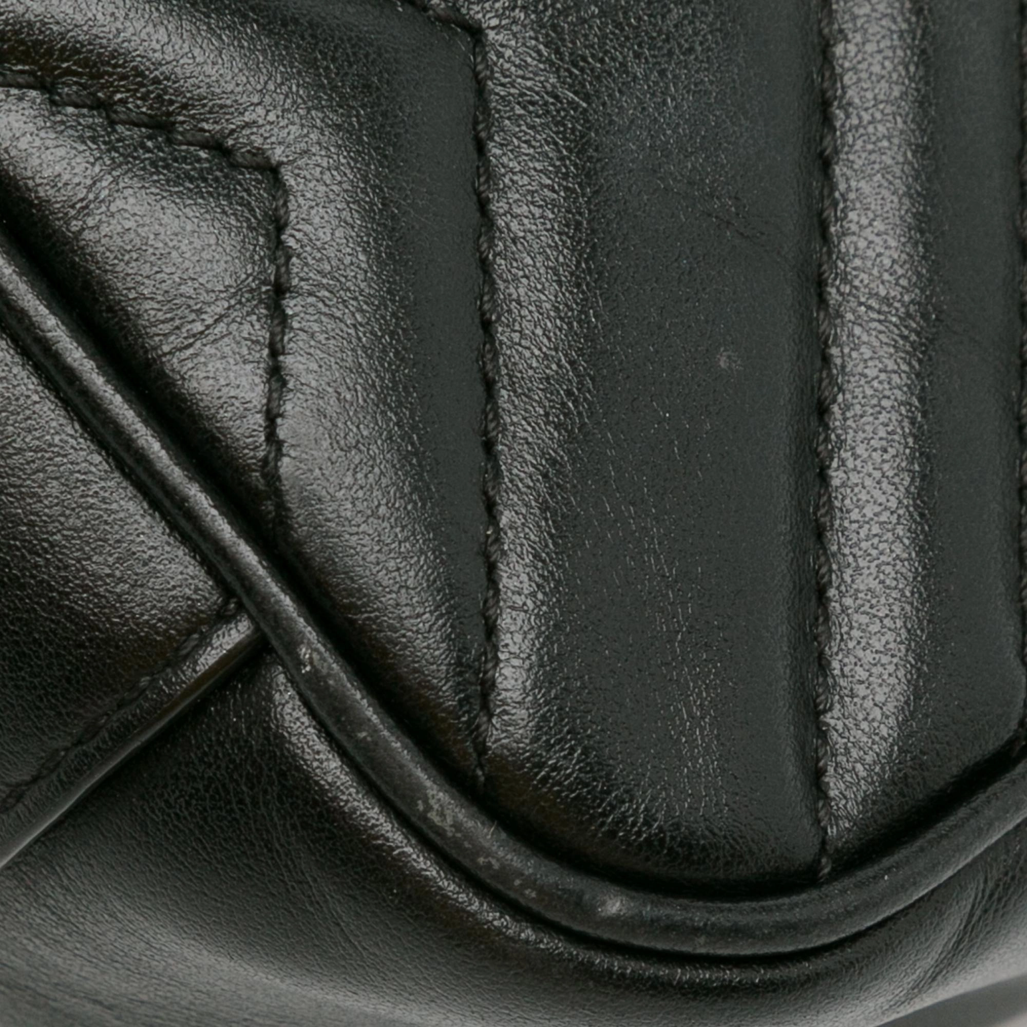 Gucci Mini GG Marmont Matelasse Crossbody (SHG-QNpQD1)