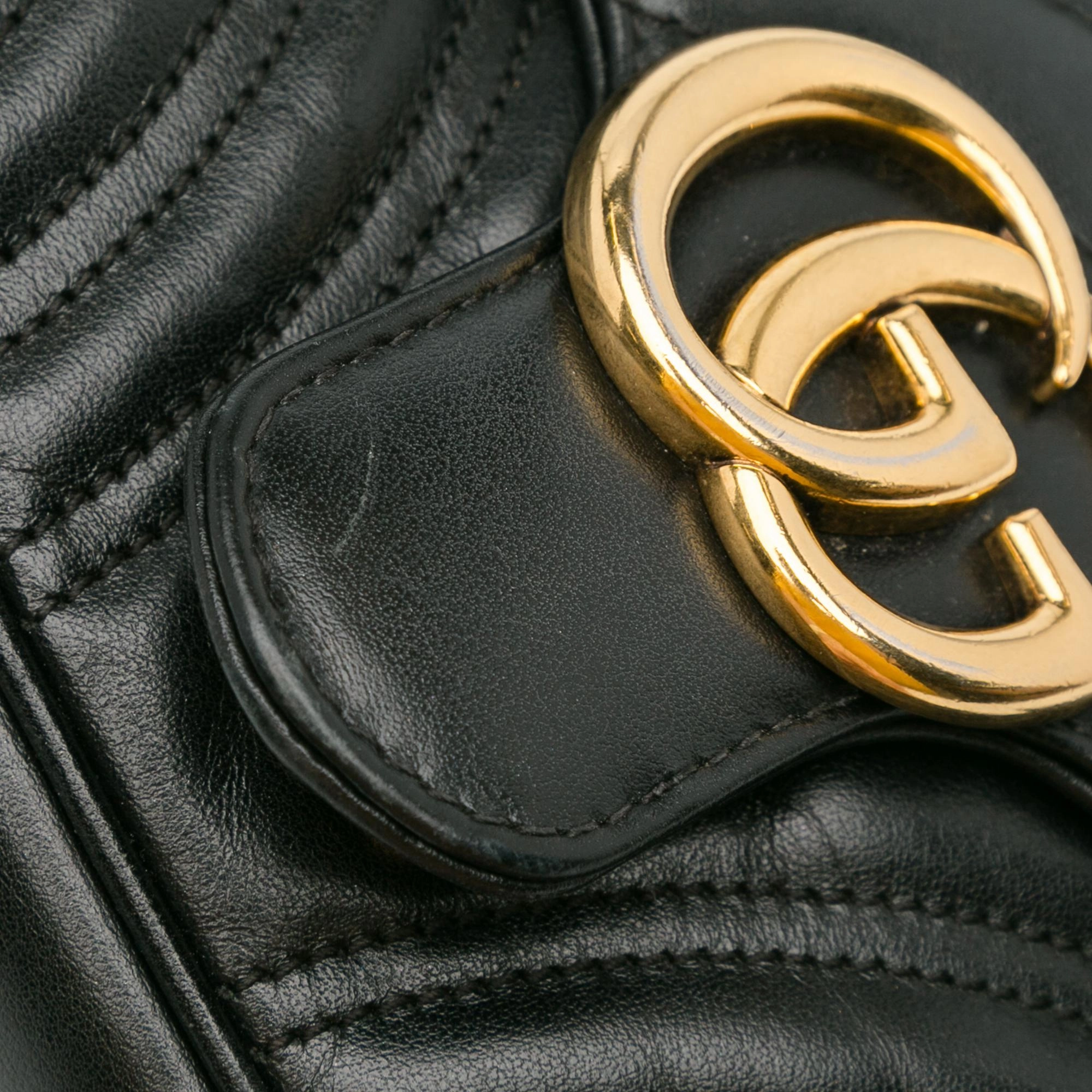 Gucci Mini GG Marmont Matelasse Crossbody (SHG-QNpQD1)