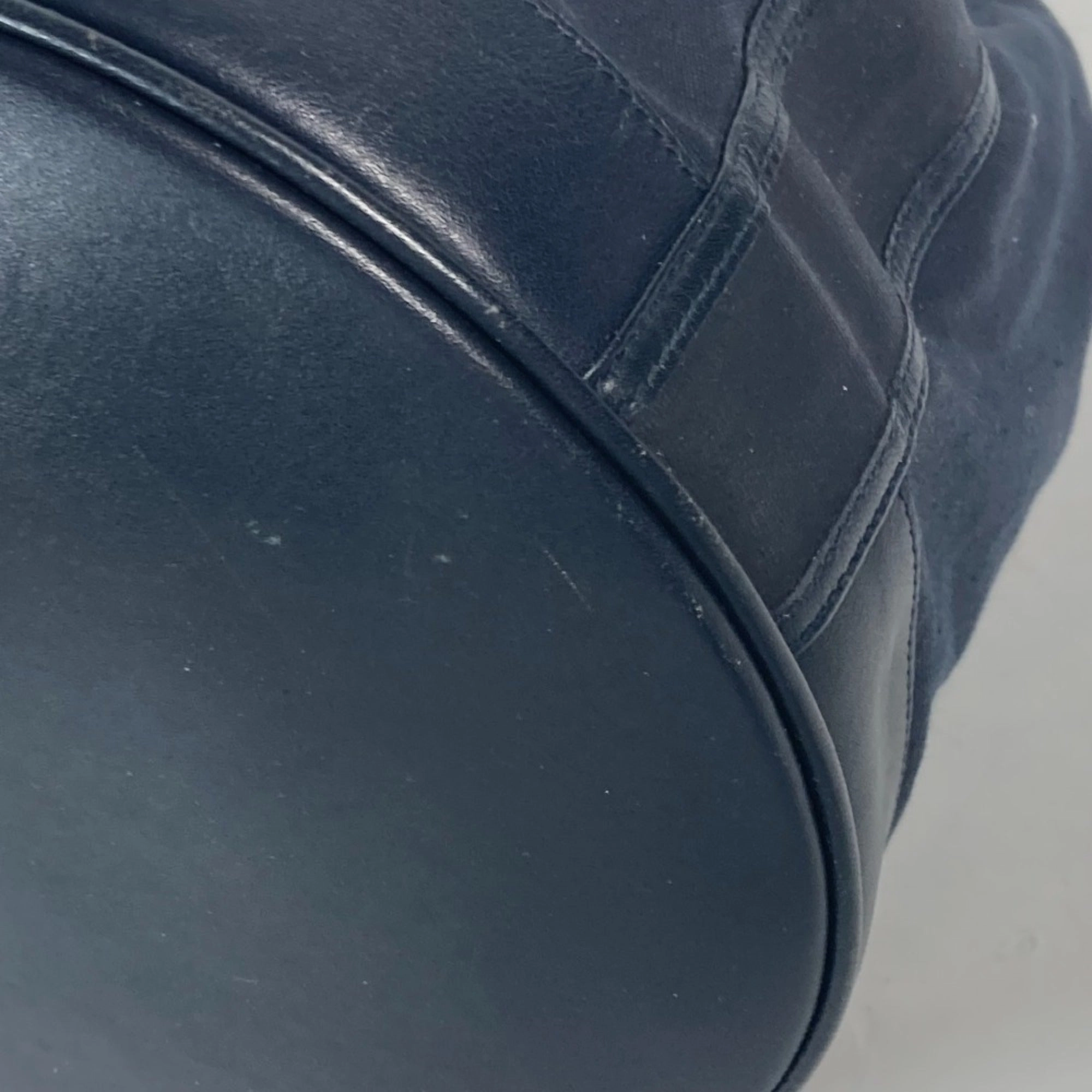 Gucci Navy Coated Canvas Leather Shoulder Bag ()