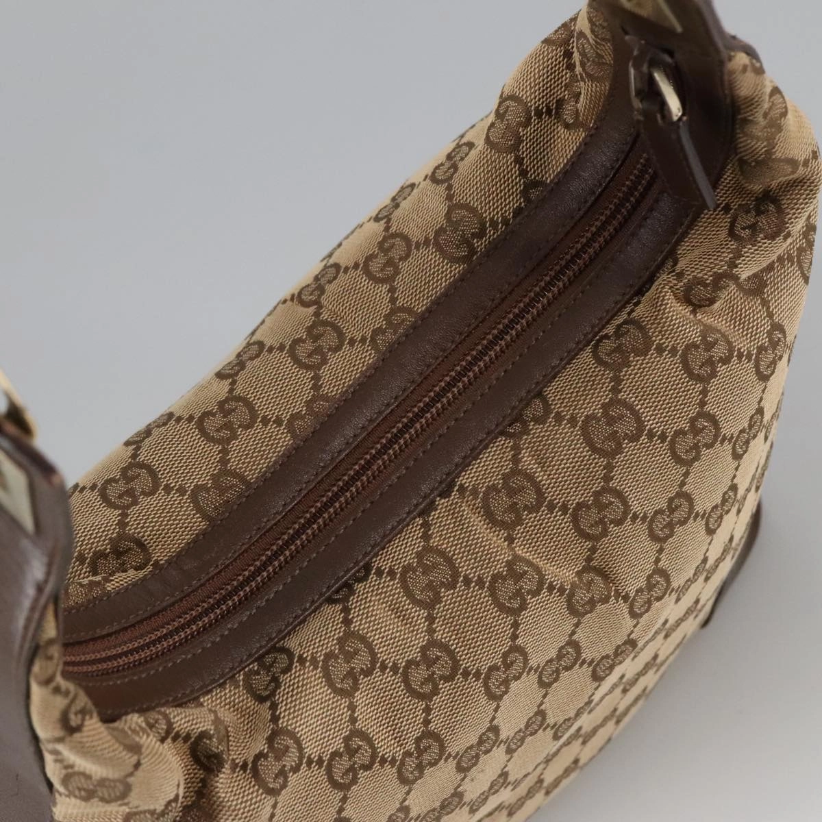 Gucci One  Canvas Shoulder Bag (Pre-Owned)