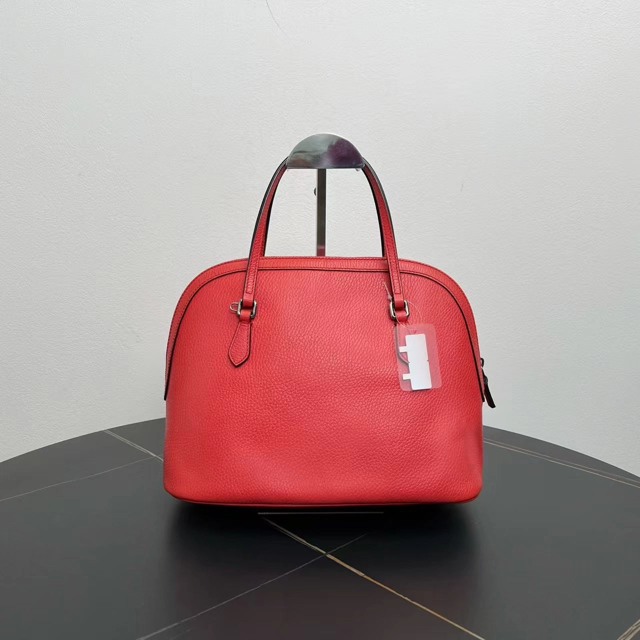 Gucci Red Leather Shell Wrap Shoulder Bag